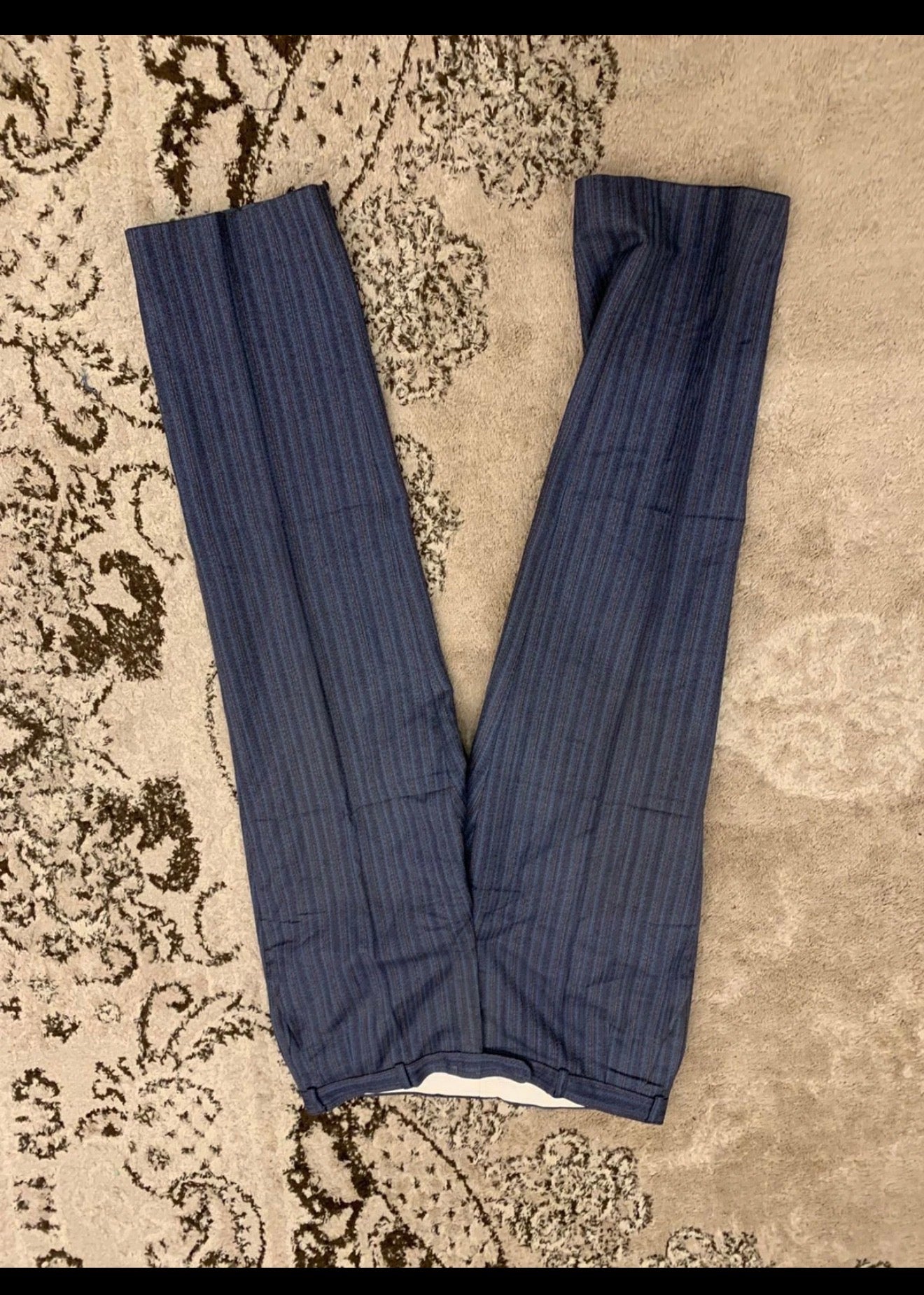 Vintage all worsted wool striped 2 button blue unique suit 40R