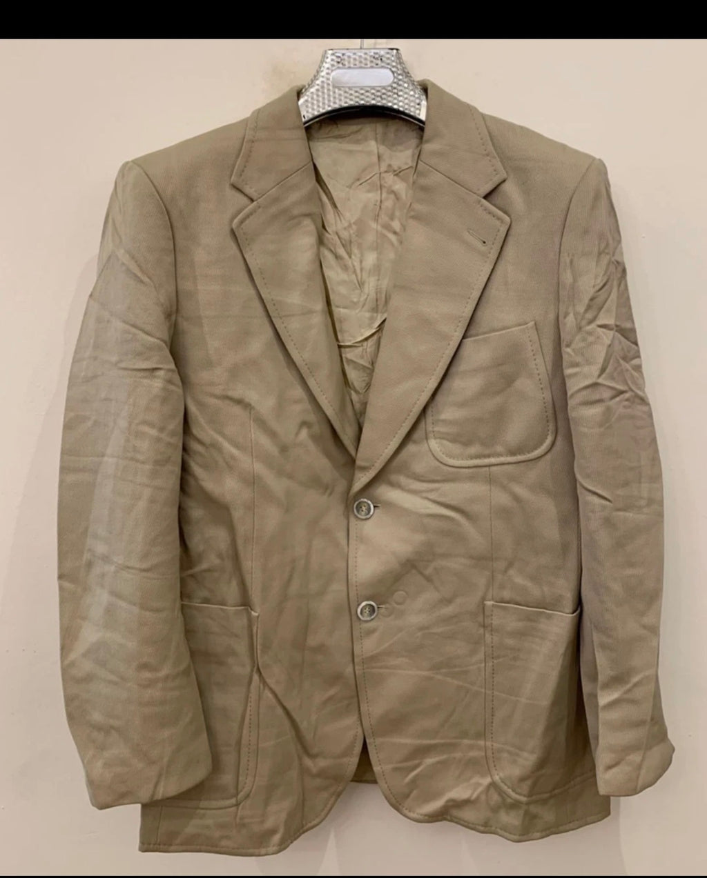 1970s Vintage pure wool classic beige 2 button unique suit 42R