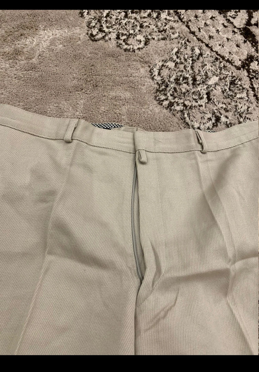 1970s Vintage pure wool classic beige 2 button unique suit 42R
