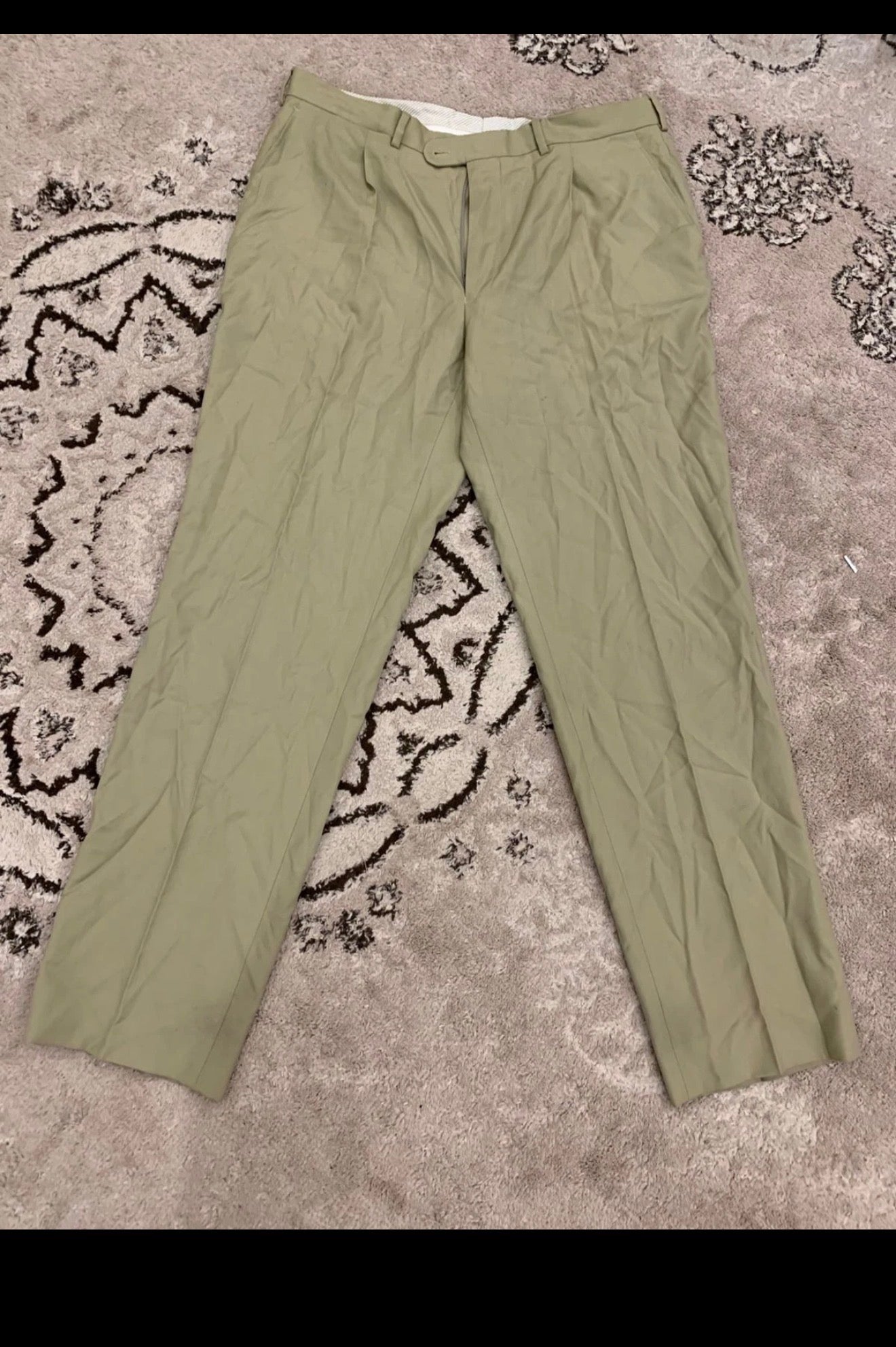 Vintage Superfine pure wool classic greenish beige 3 button suit 44L