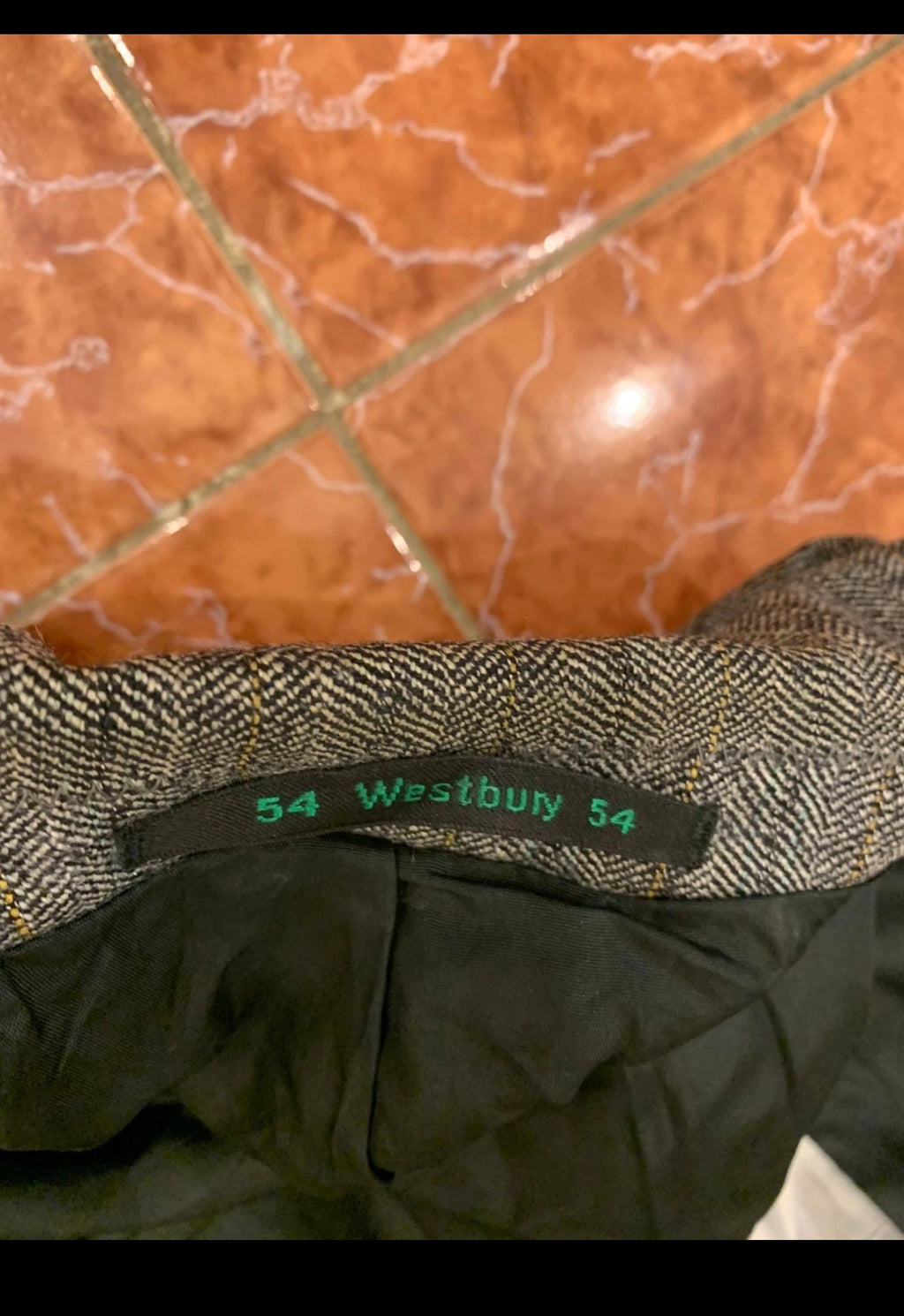 Vintage Westbury pure wool tweed herringbone Charcoal 2 button suit 44L 44R
