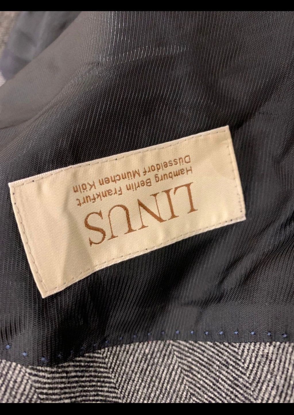Classic Super 100s wool Vitale Barberis Canonico velvet collar over coat 46R XL