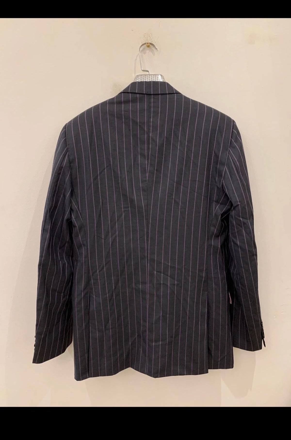 Vintage Superfine wool charcoal striped classic 2 button suit 38L