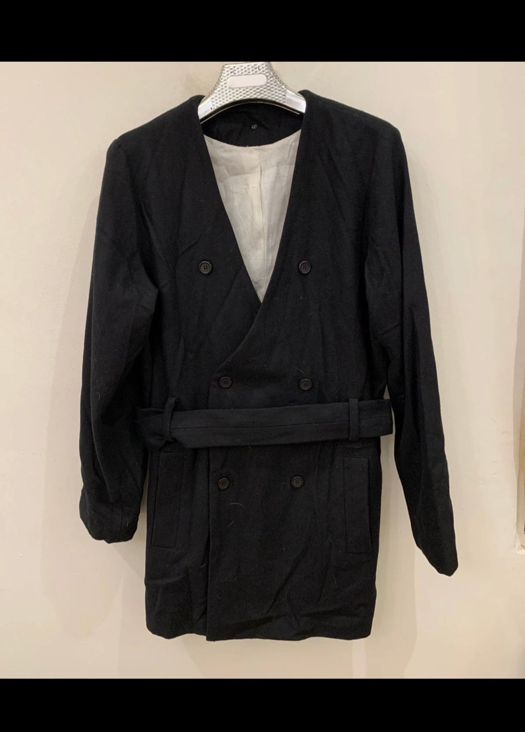 Classic style wool blend double breasted belted black over coat 42R 42L