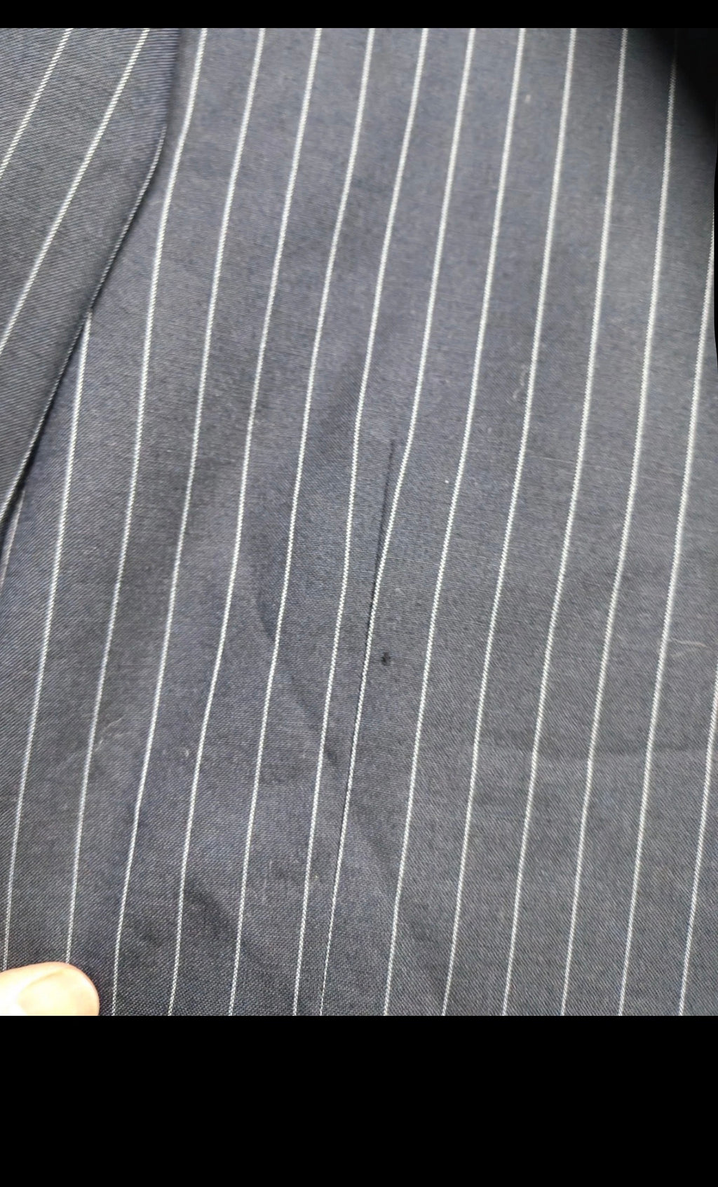 Classic Collection Corneliani extrafine pure wool chalk stripes navy suit 34R