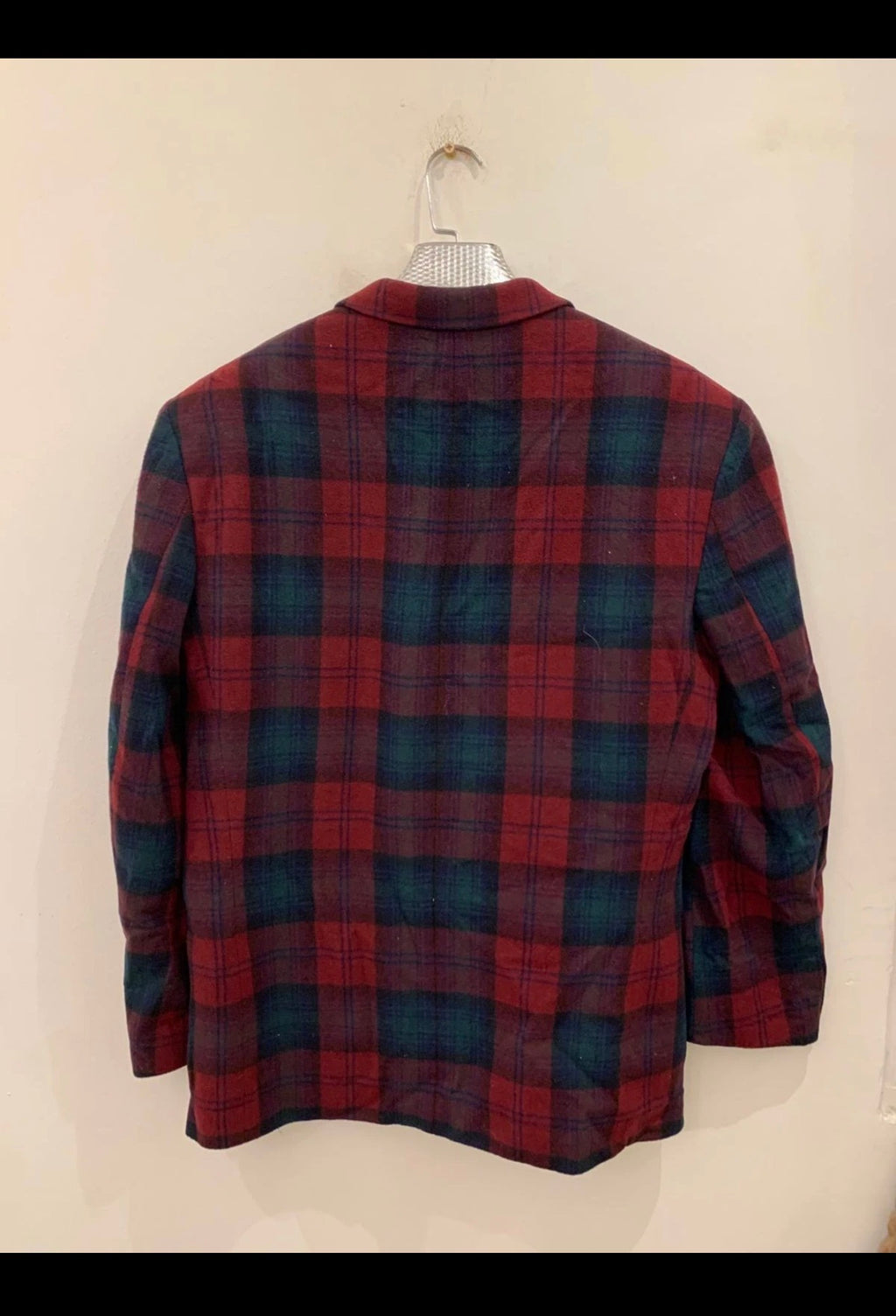 Vintage wool blend plaid silver button red green navy jacket blazer 44R 44L