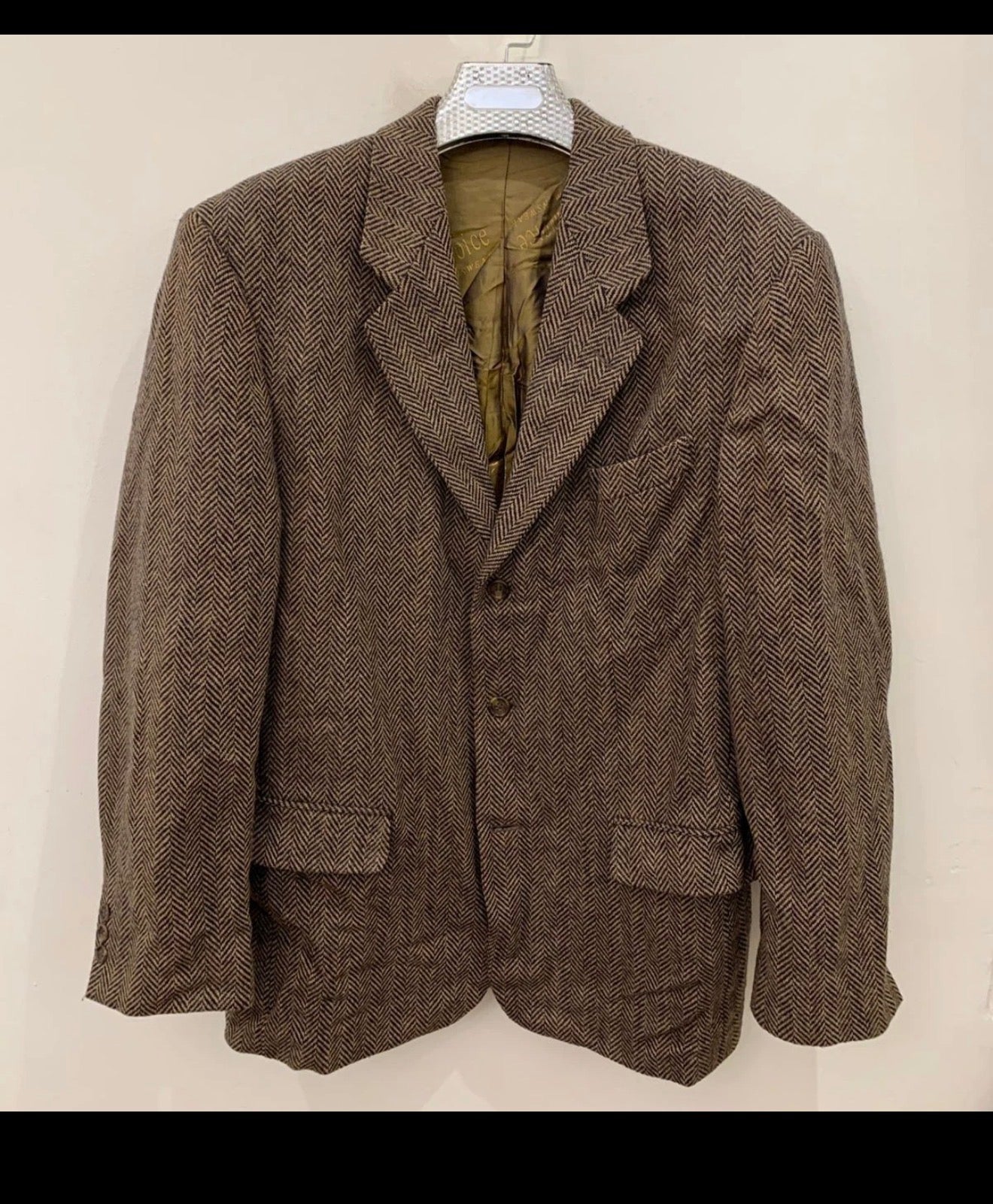 Vintage wool blend Tweed herringbone brown hunting jacket blazer 44R 44L