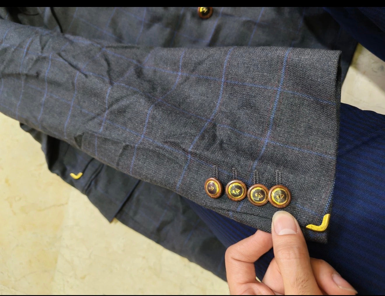 Vintage Super 120s wool double breasted gold button charcoal jacket blazer 42R