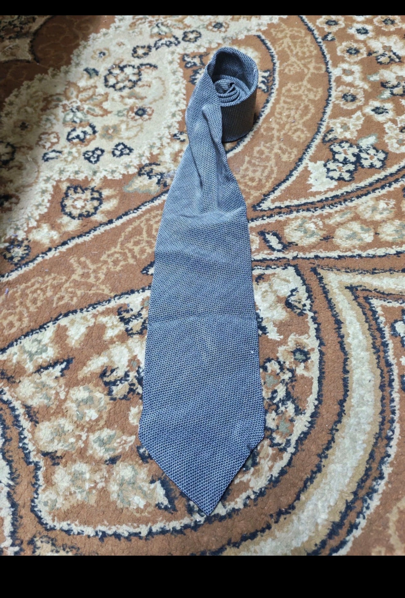 mens vintage Giorgio Armani Cravatte Rayon Acetate charcoal silver neck tie