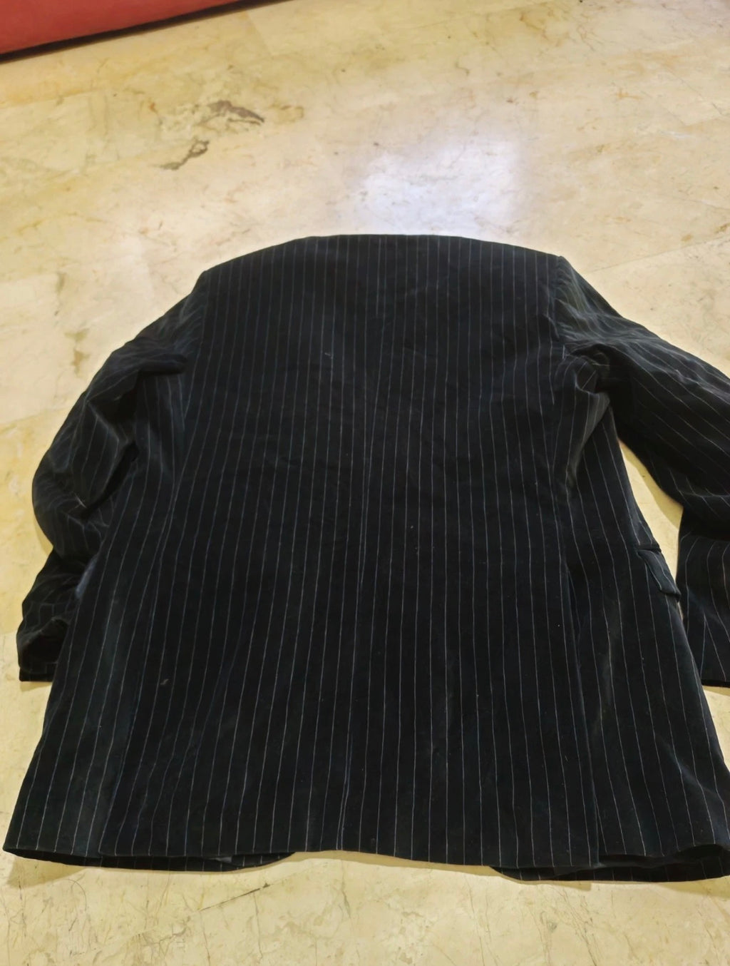 Vintage 100% cotton velvet classic chalk stripes black 3 button suit 40R