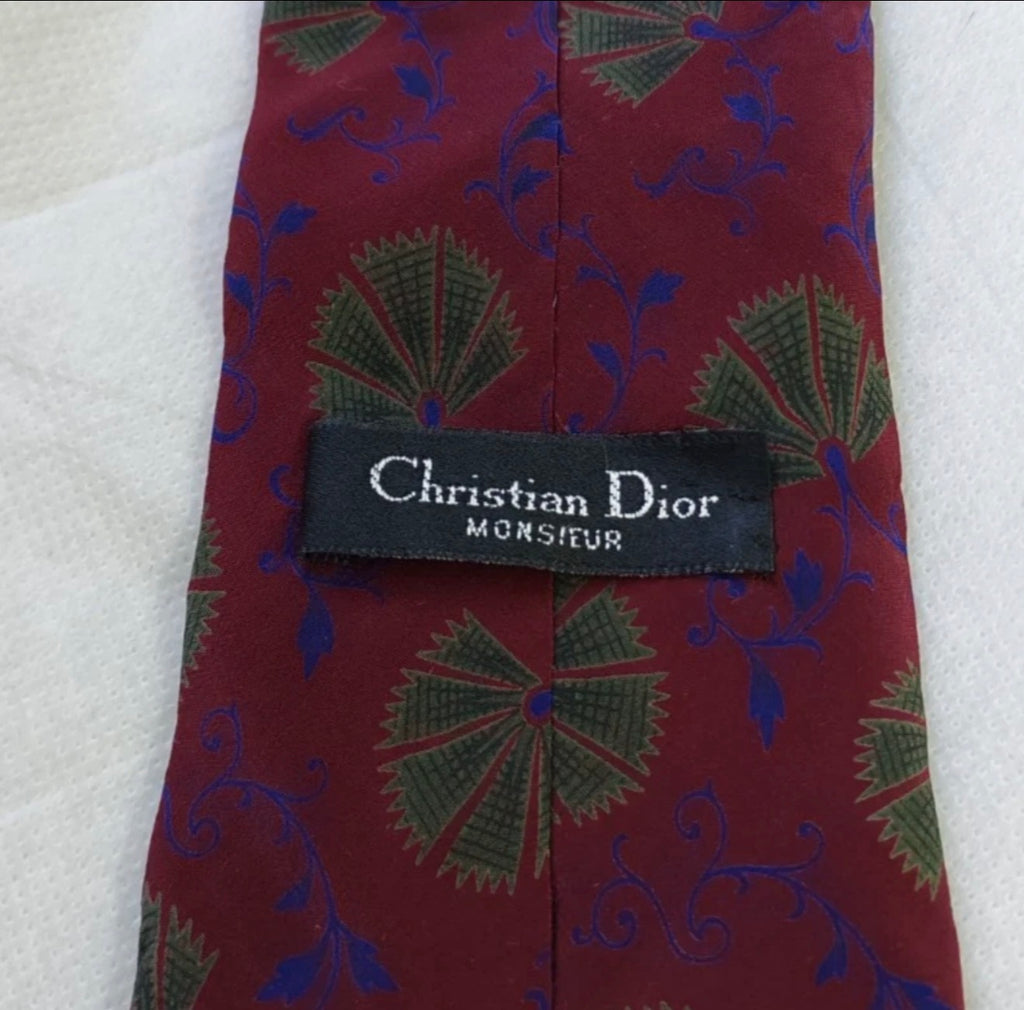 Vintage Christian Dior Monsieur 100% all silk luxury burgundy floral neck tie
