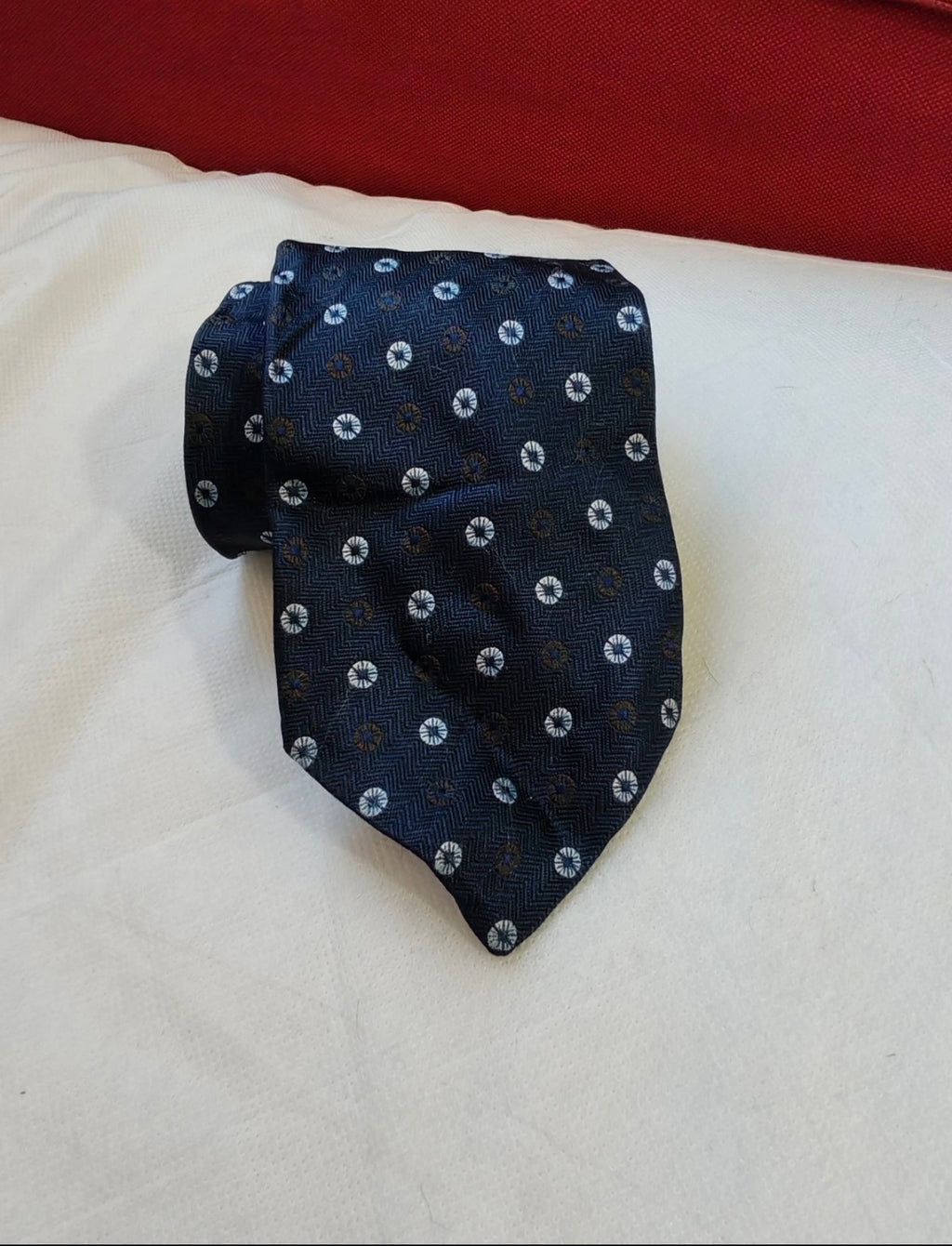 Vintage Ermenegildo Zegna classic 100% all silk luxury geometric navy neck tie