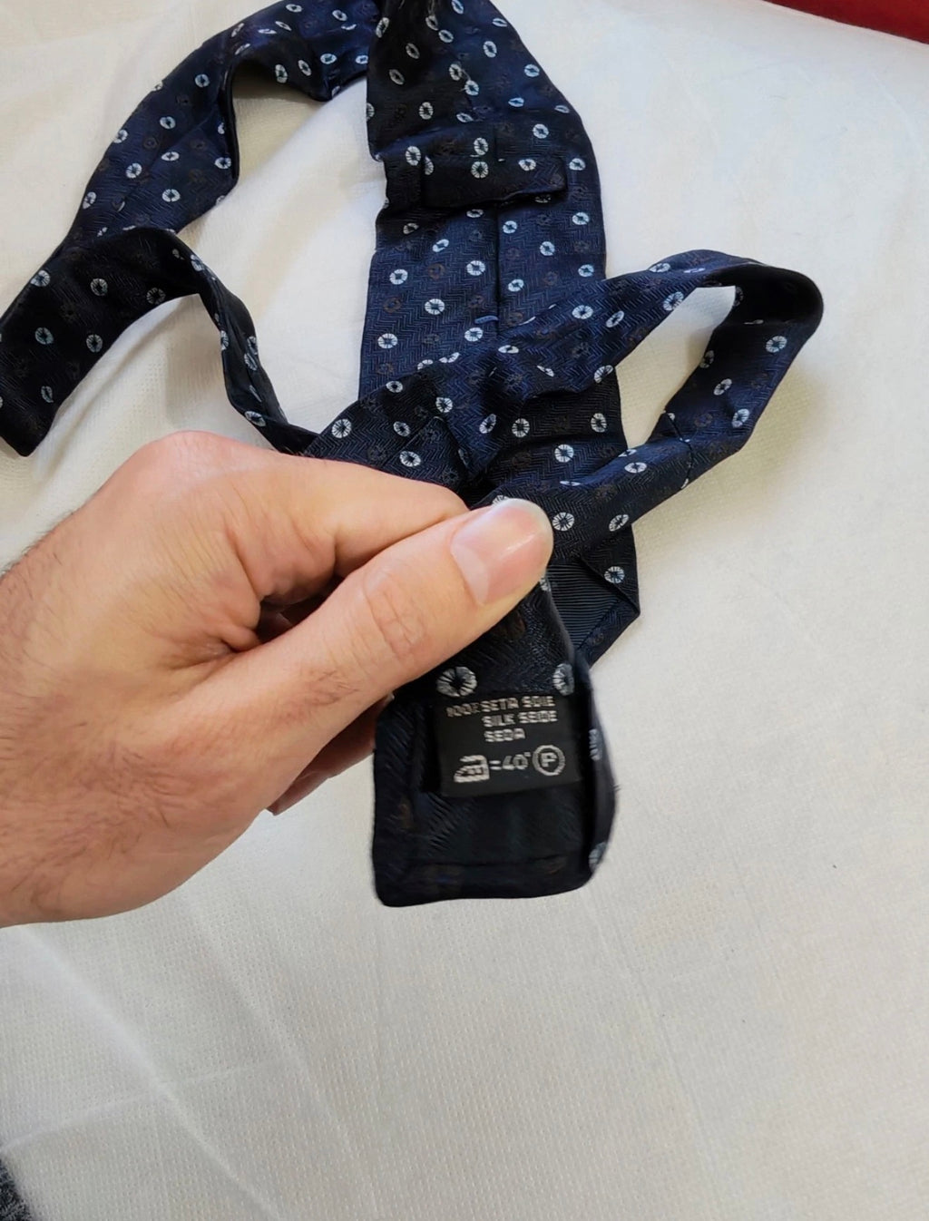 Vintage Ermenegildo Zegna classic 100% all silk luxury geometric navy neck tie