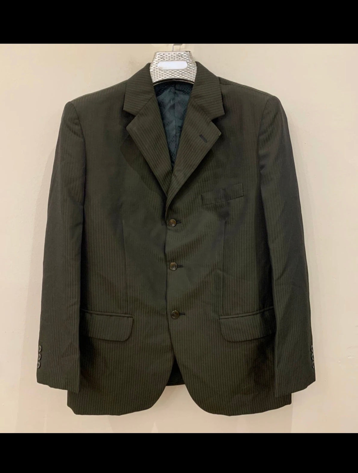 1970s Vintage wool blend classic green 3 button suit 40R