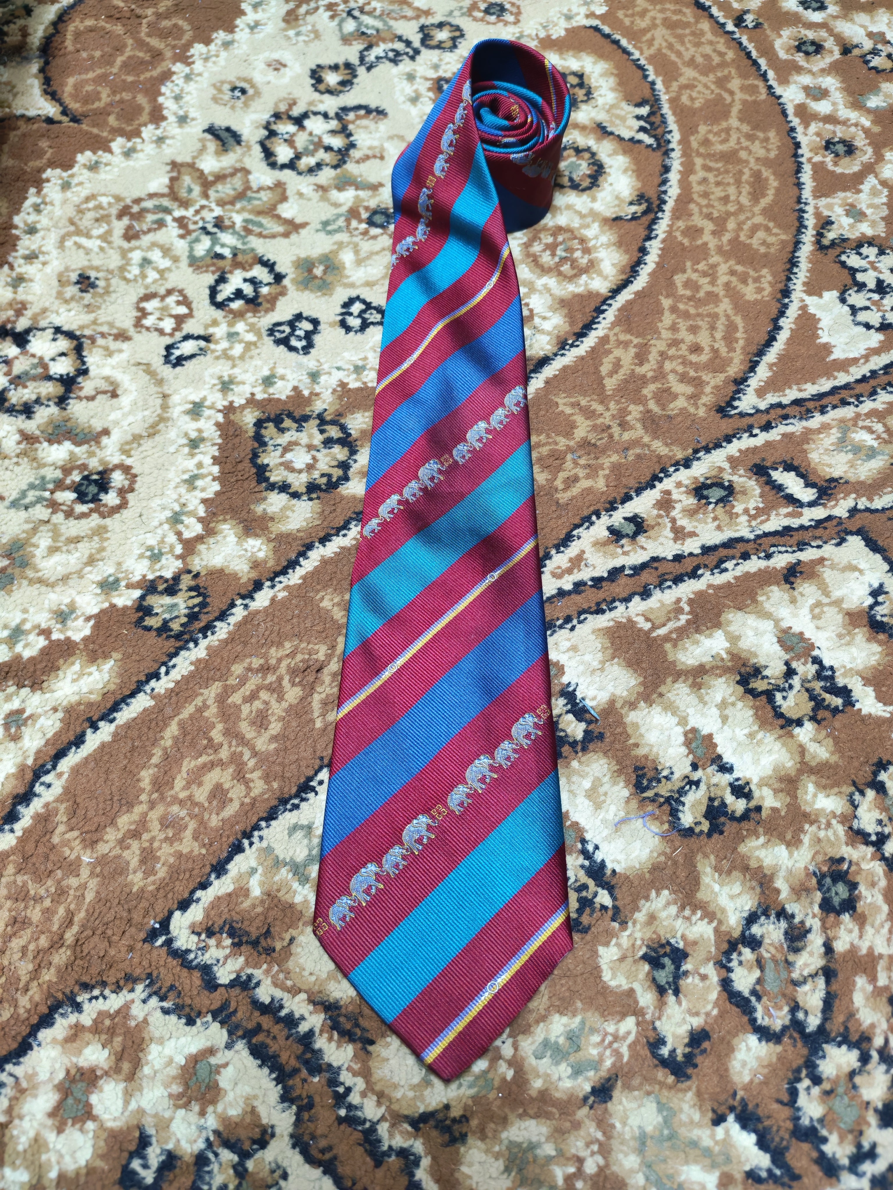 mens vintage Givenchy 100% all silk classic retro luxury striped motif neck tie