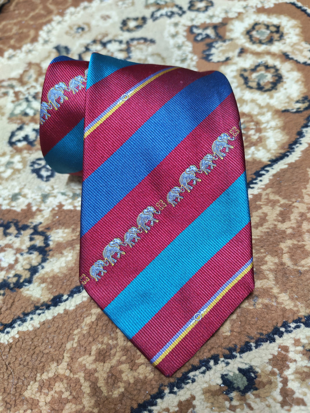 mens vintage Givenchy 100% all silk classic retro luxury striped motif neck tie