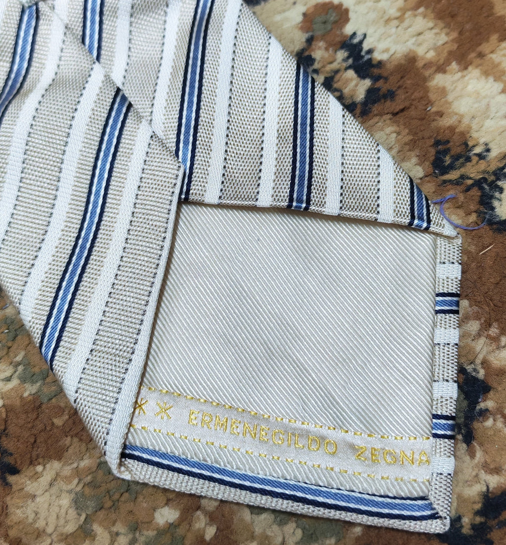 mens vintage Ermenegildo Zegna classic 100% all silk beige Regimental neck tie