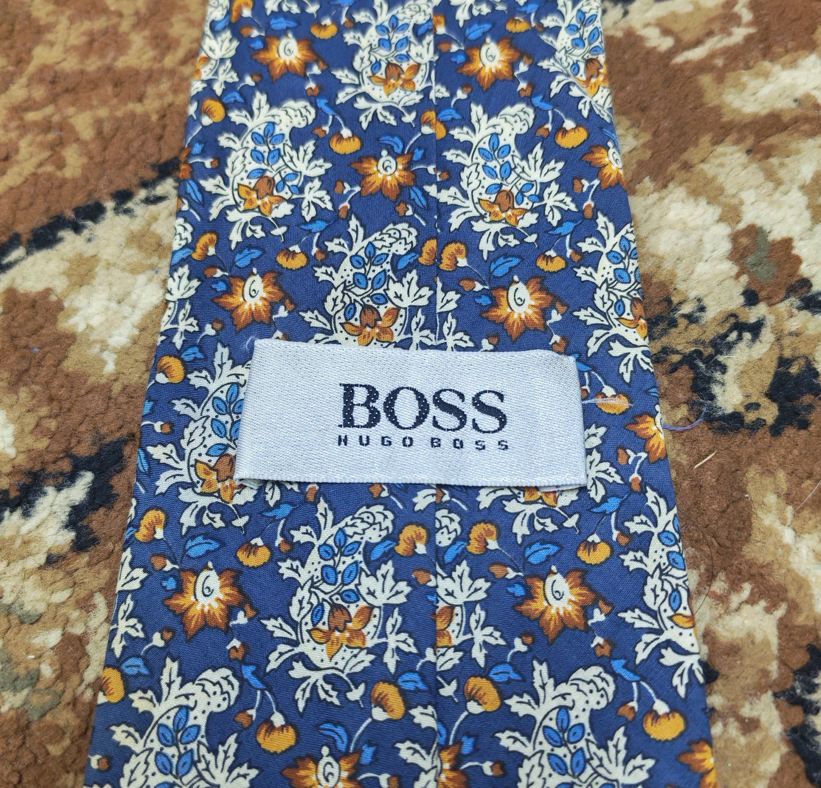 mens vintage Hugo Boss classic 100% cotton luxury paisley floral neck tie