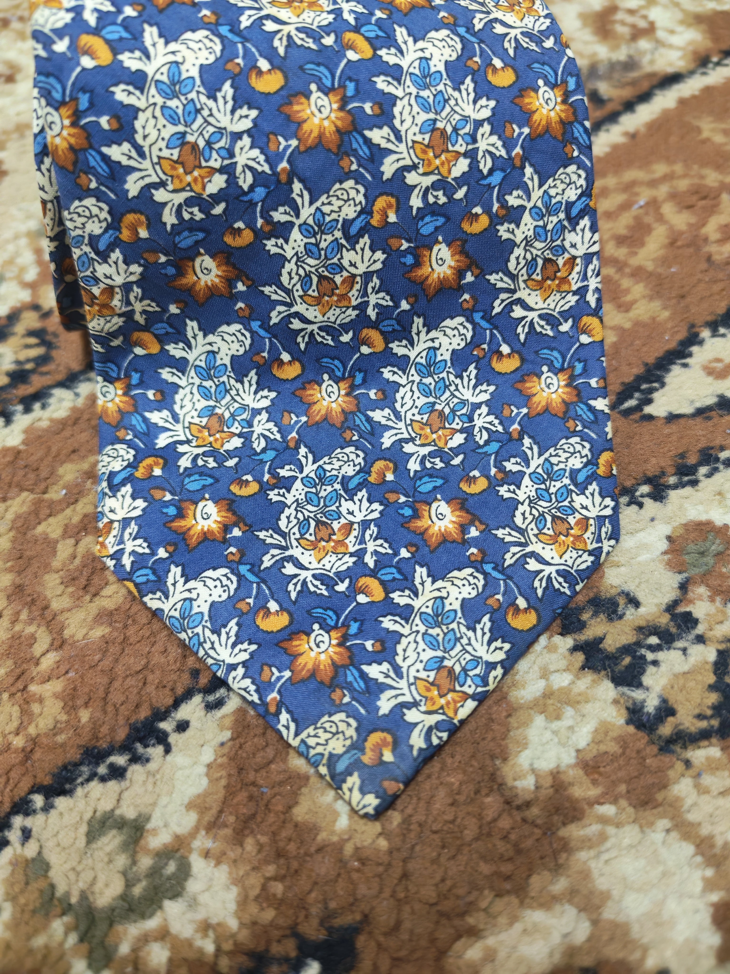 mens vintage Hugo Boss classic 100% cotton luxury paisley floral neck tie