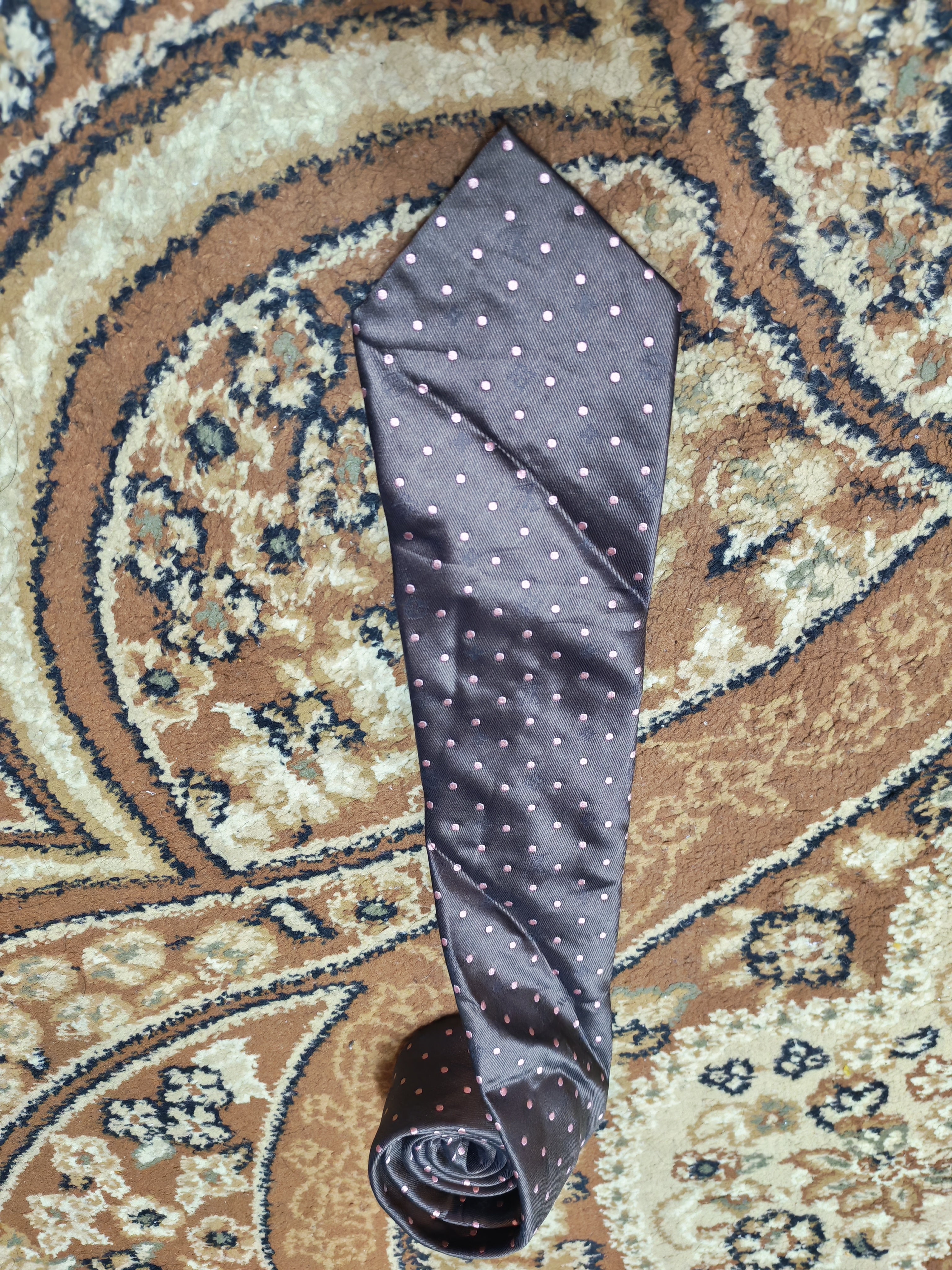 Vintage Louis Vuitton 100% all silk luxury classic brown Polka dots neck tie