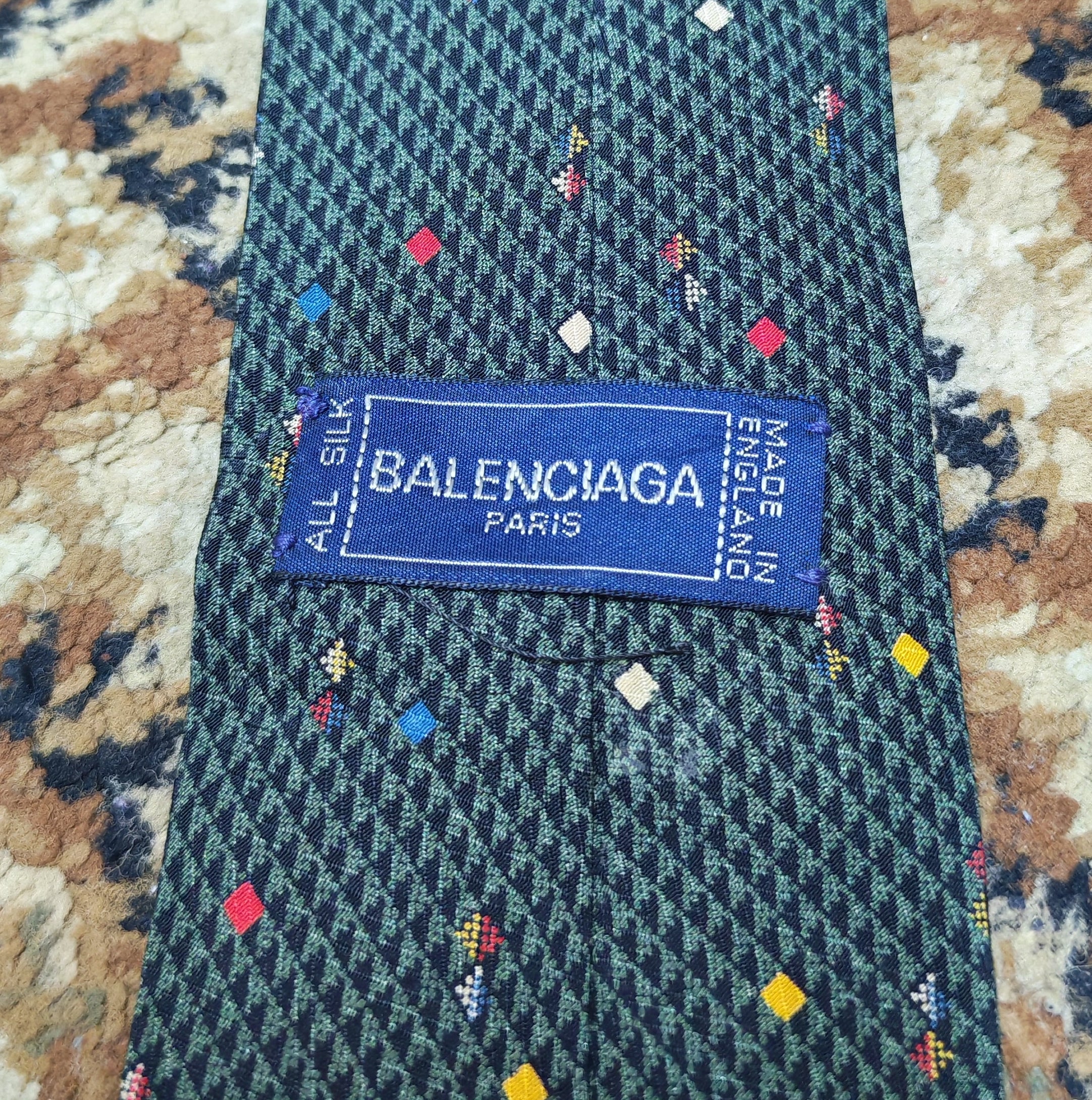 Vintage Balenciaga Paris classic 100% all silk luxury Geometric green neck tie