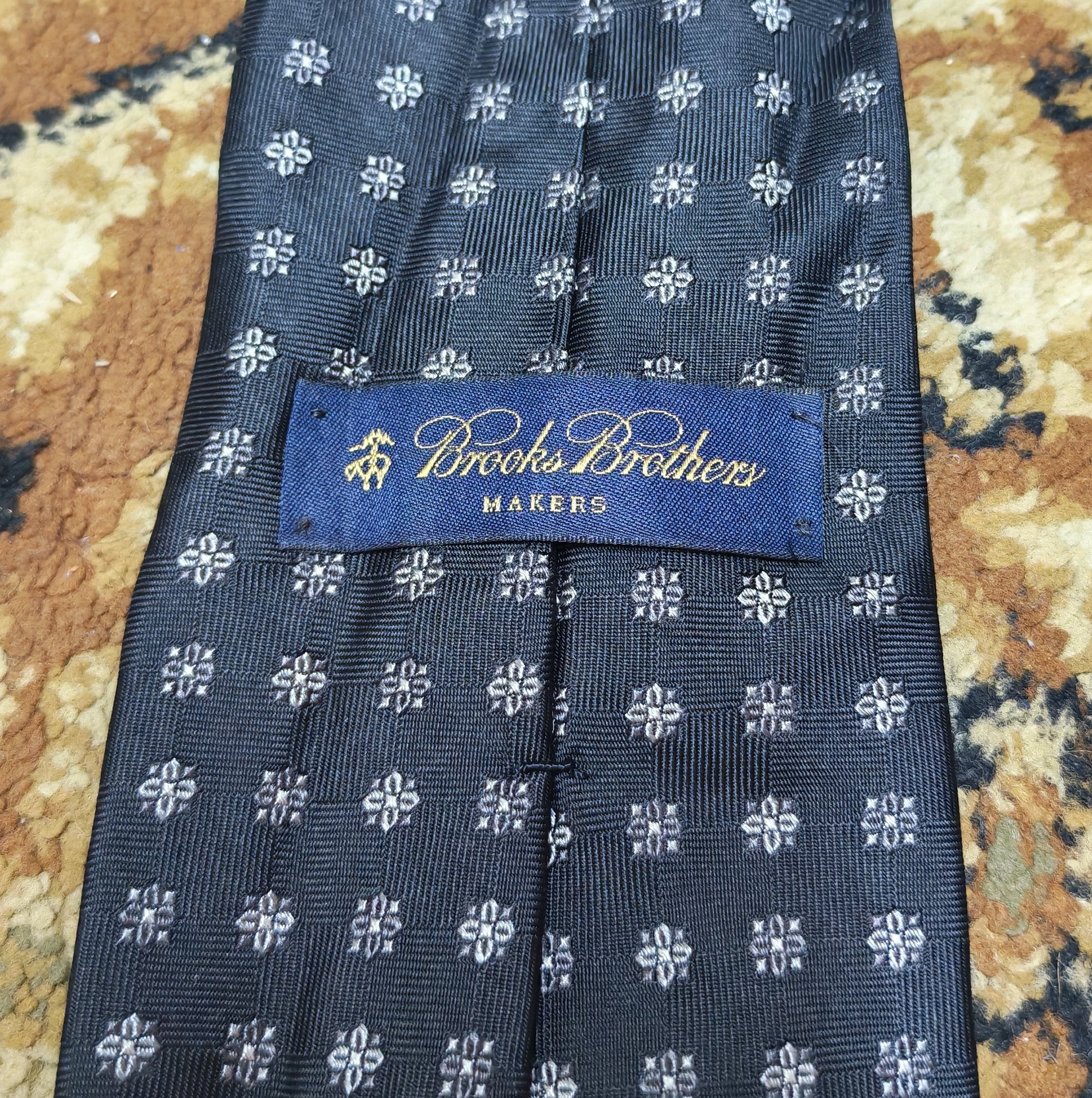 mens vintage Brooks Brothers Makers classic 100% all silk luxury black neck tie