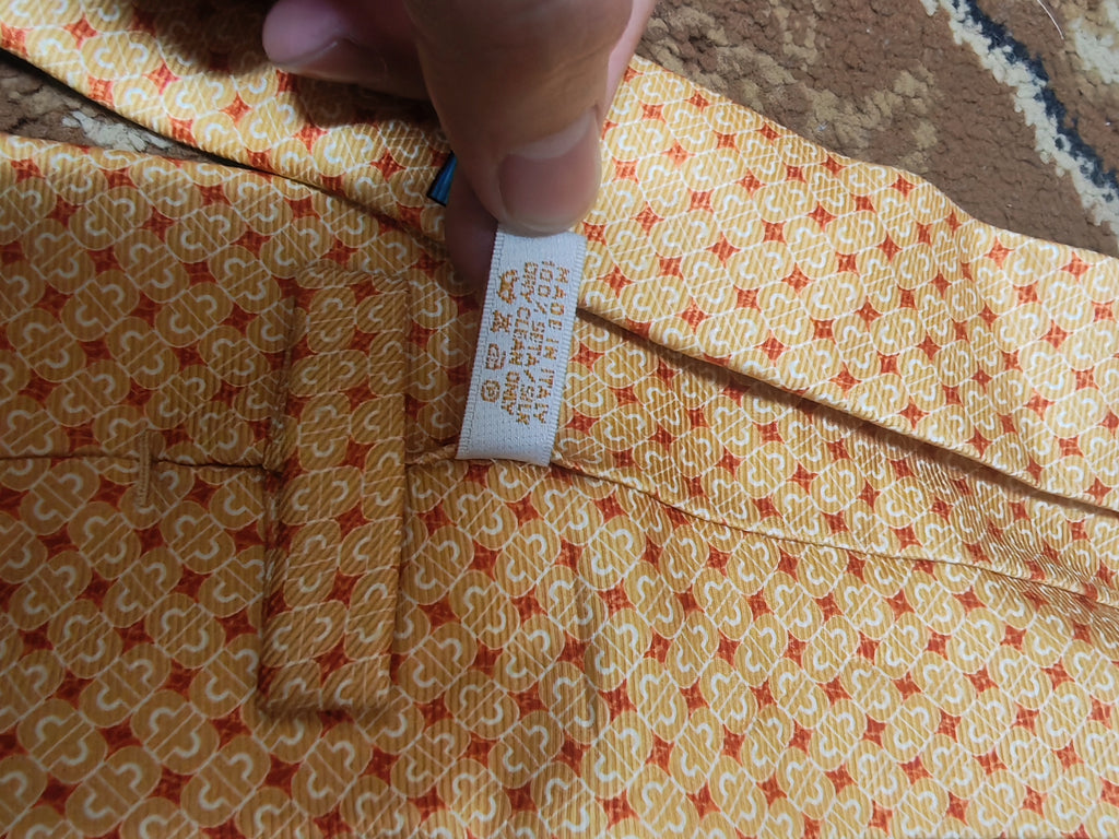 Vintage Bvlgari classic 100% all silk luxury Geometric orange neck tie