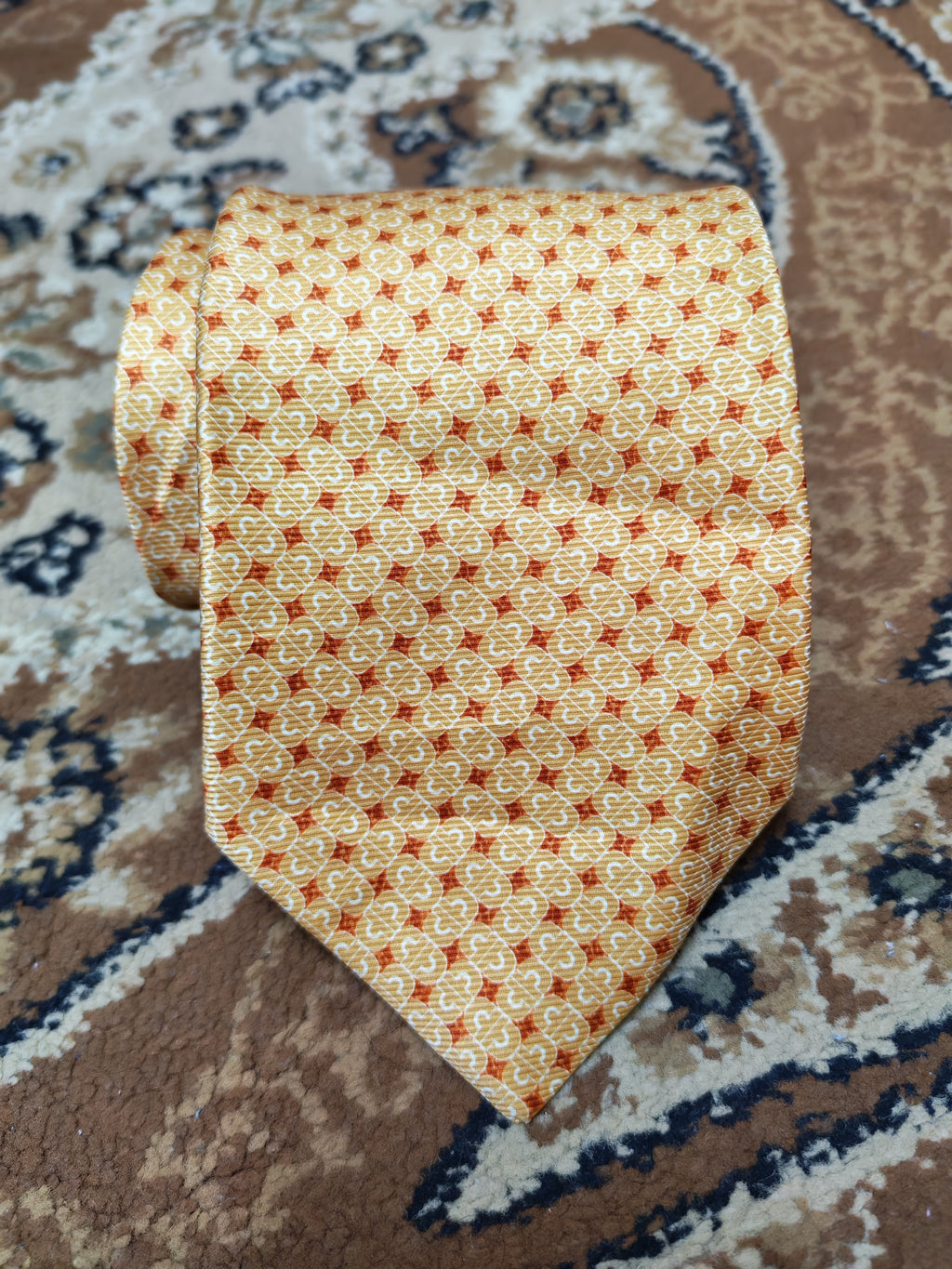 Vintage Bvlgari classic 100% all silk luxury Geometric orange neck tie
