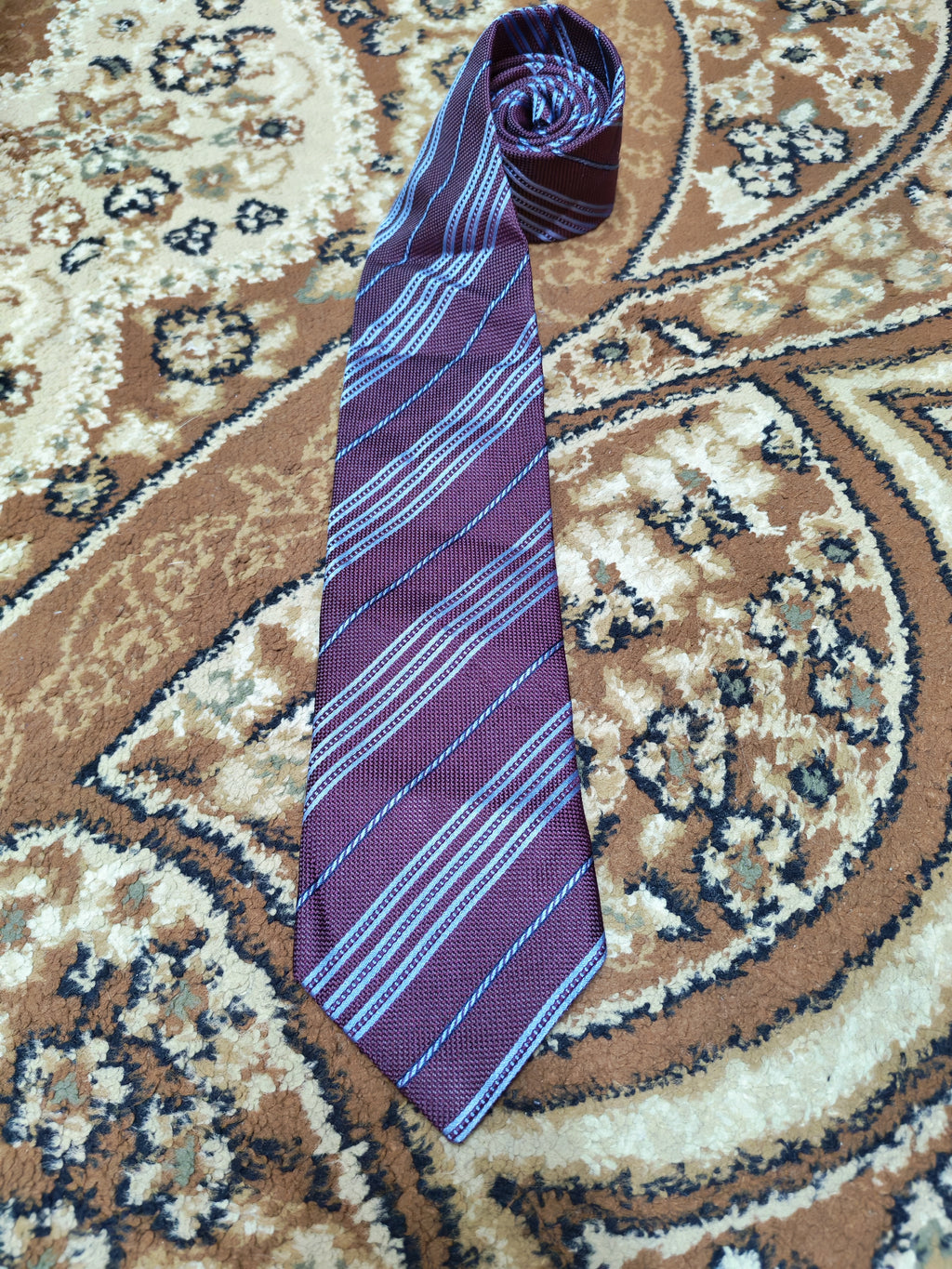 mens vintage Ermenegildo Zegna classic 100% all silk luxury Regimental neck tie