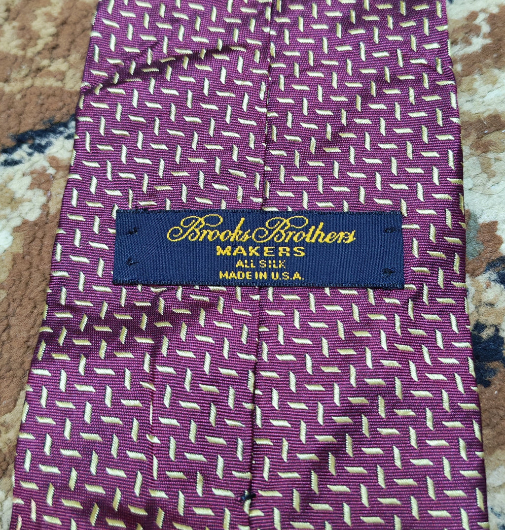Vintage Brooks Brothers Makers 100% all silk burgundy geometric neck tie