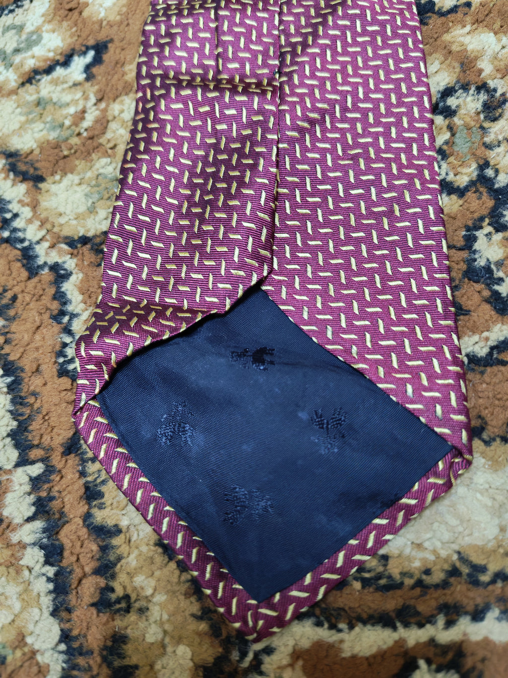 Vintage Brooks Brothers Makers 100% all silk burgundy geometric neck tie