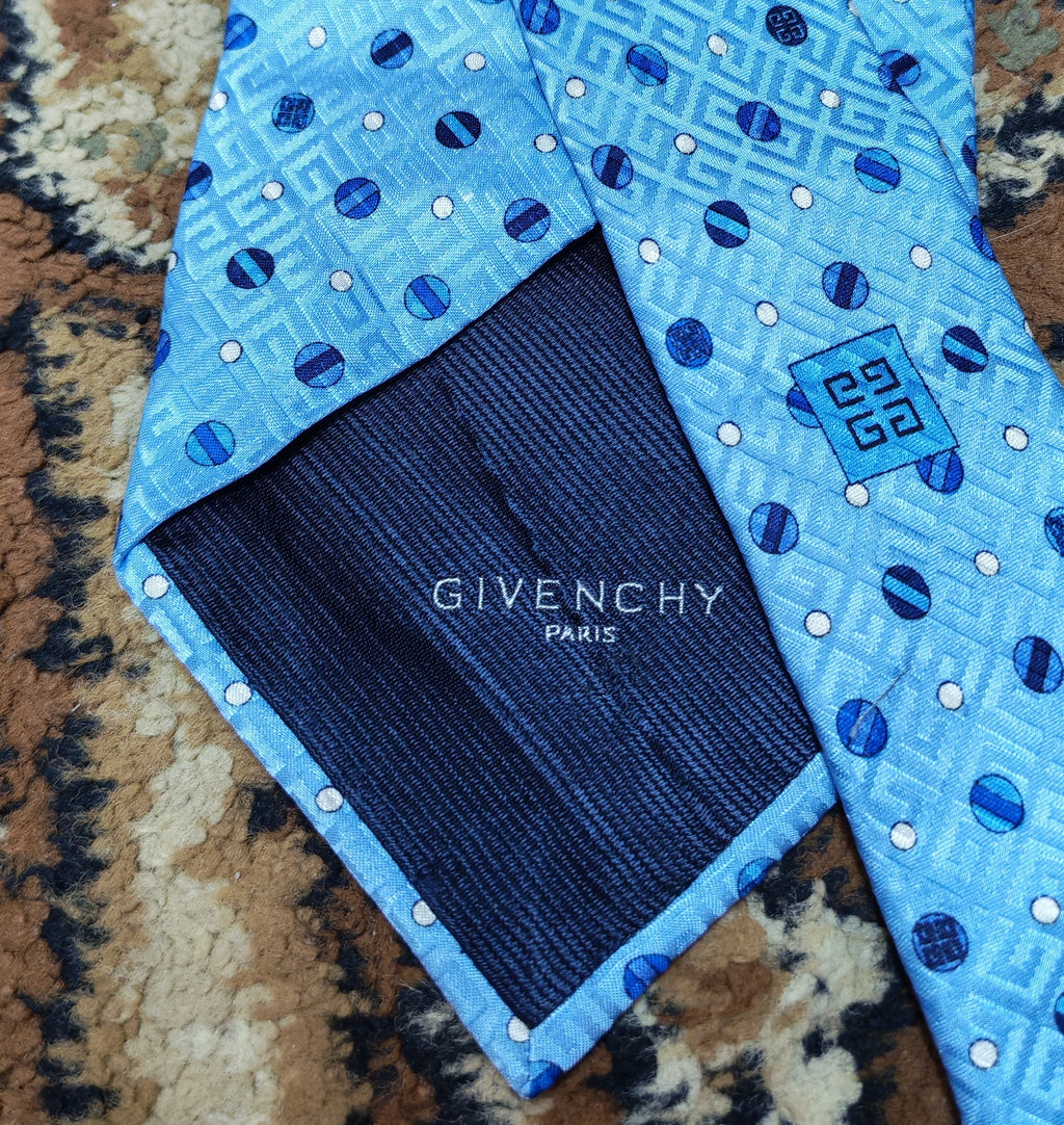 mens vintage Givenchy paris 100% all silk classic luxury sky maya blue neck tie