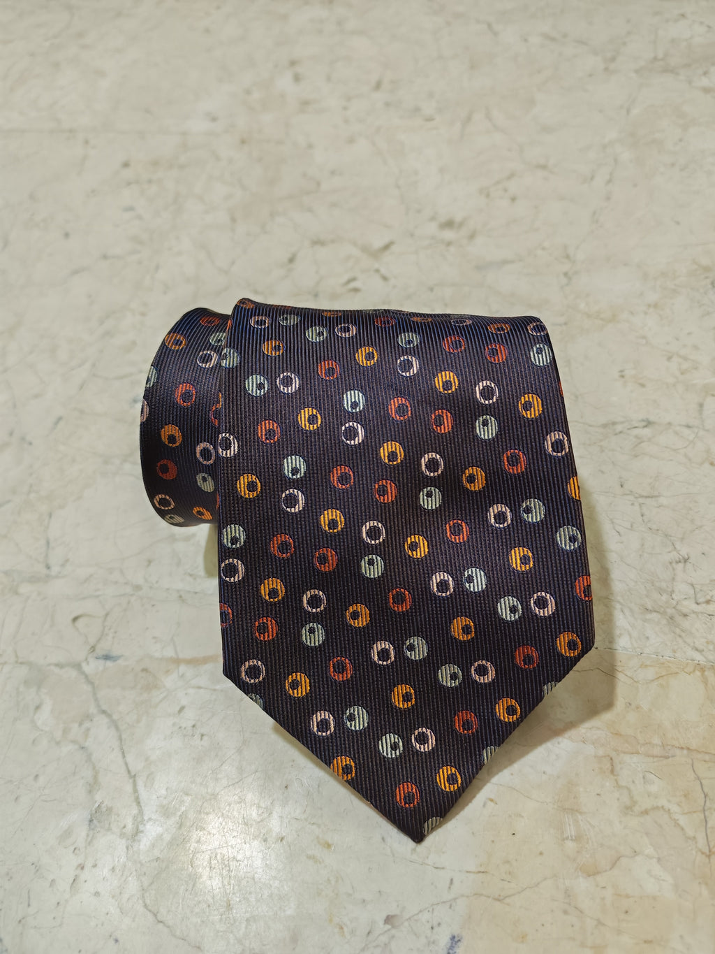 Vintage Hermes Paris classic 100% all silk luxury motif brown Polka dots necktie