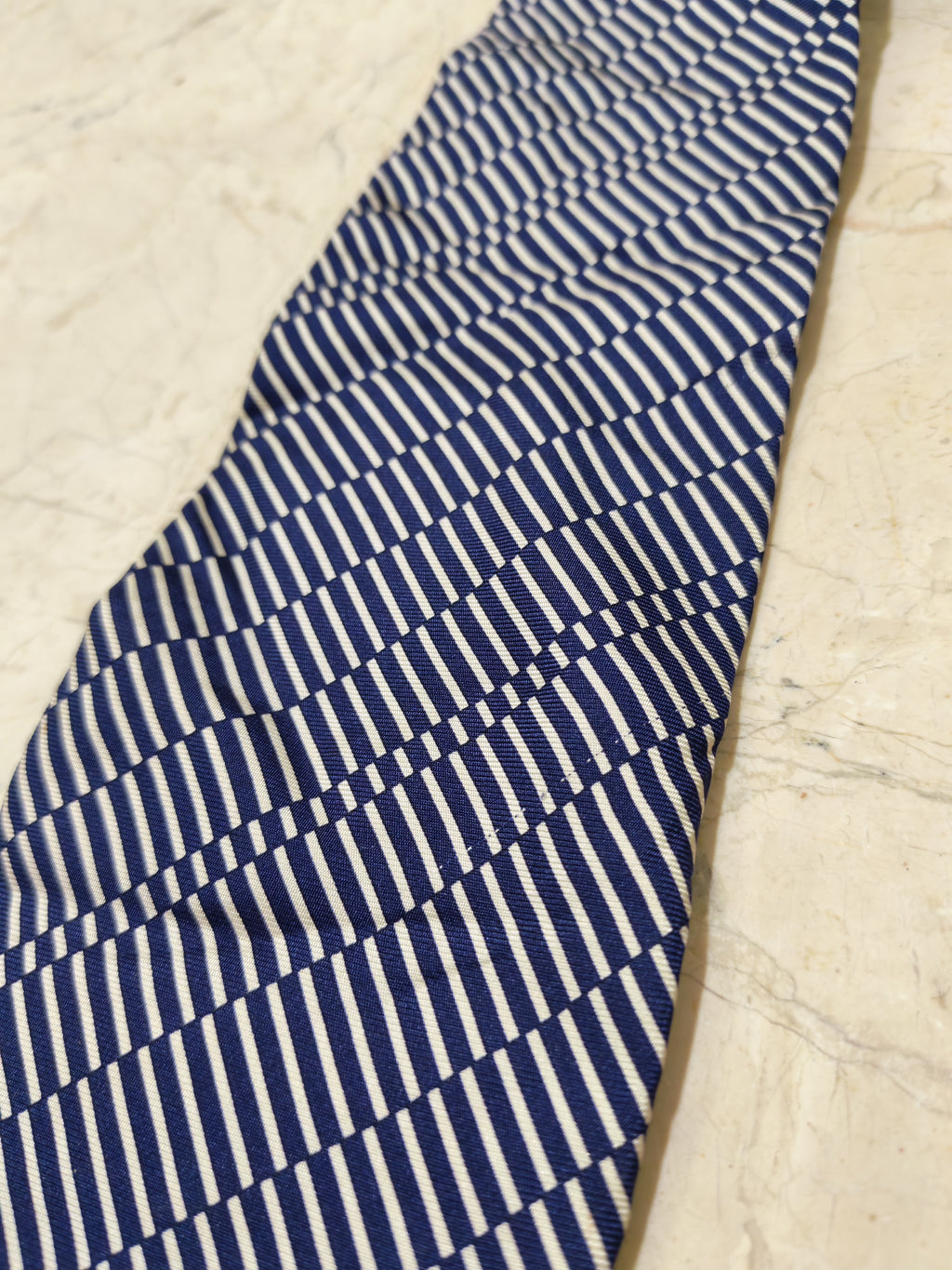 Vintage Dunhill classic 100% silk fancy Retro navy camouflage stripes neck tie