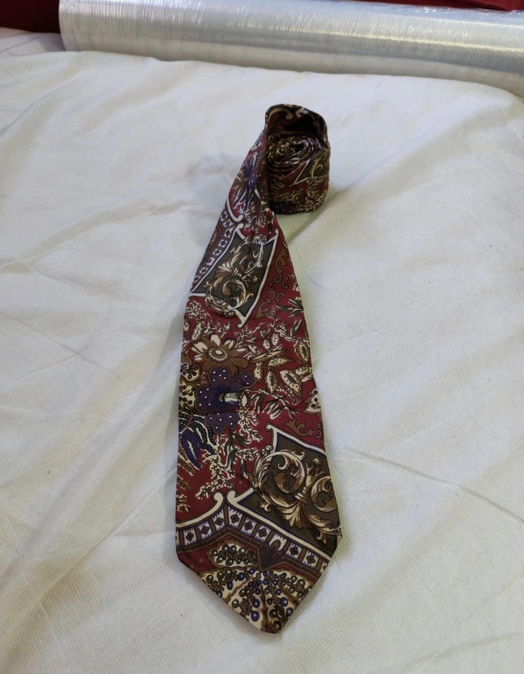 Vintage Christian Dior Monsieur 100% all silk luxury paisley floral neck tie