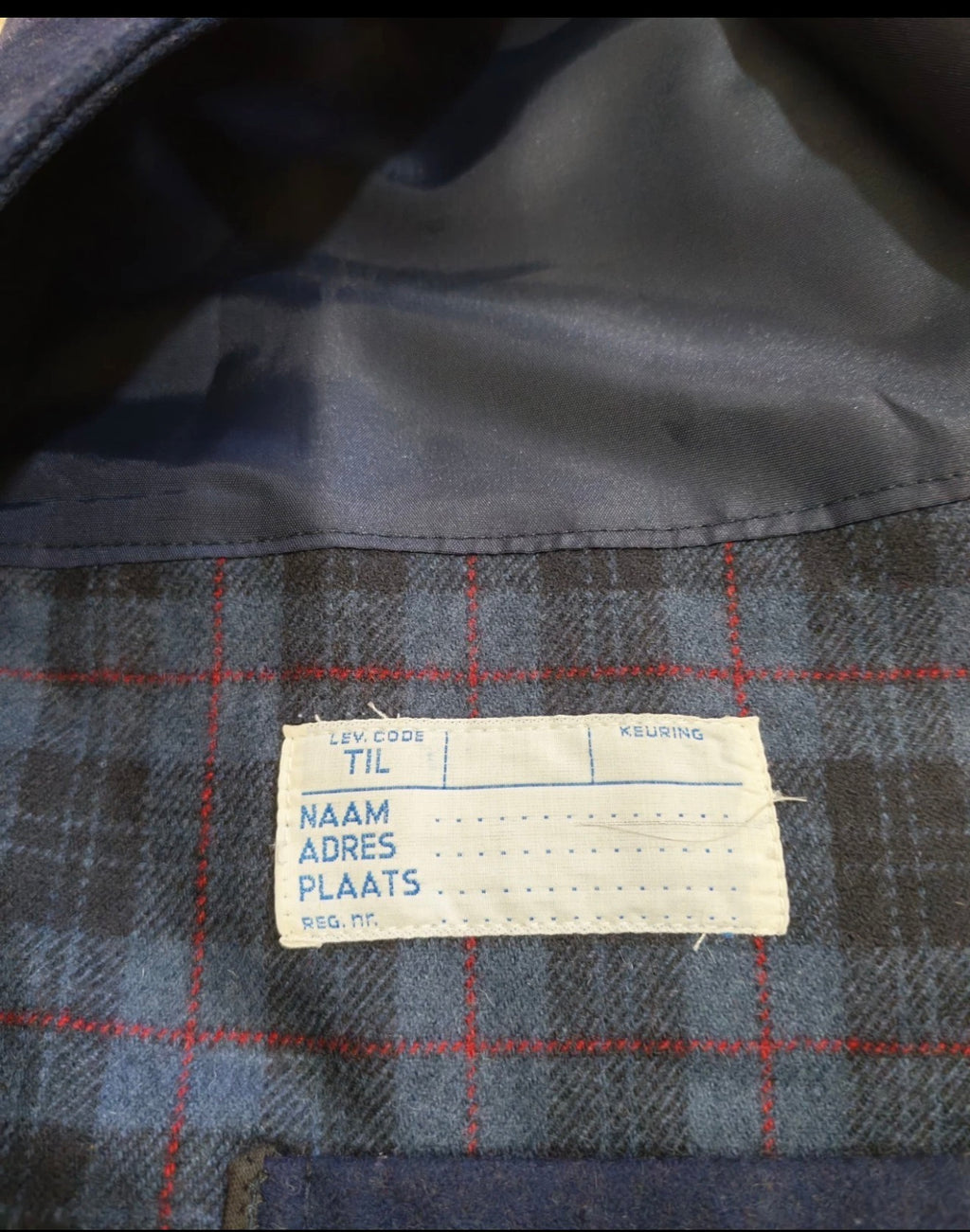 Vintage pure woollen wool classic navy over coat jacket 44R L