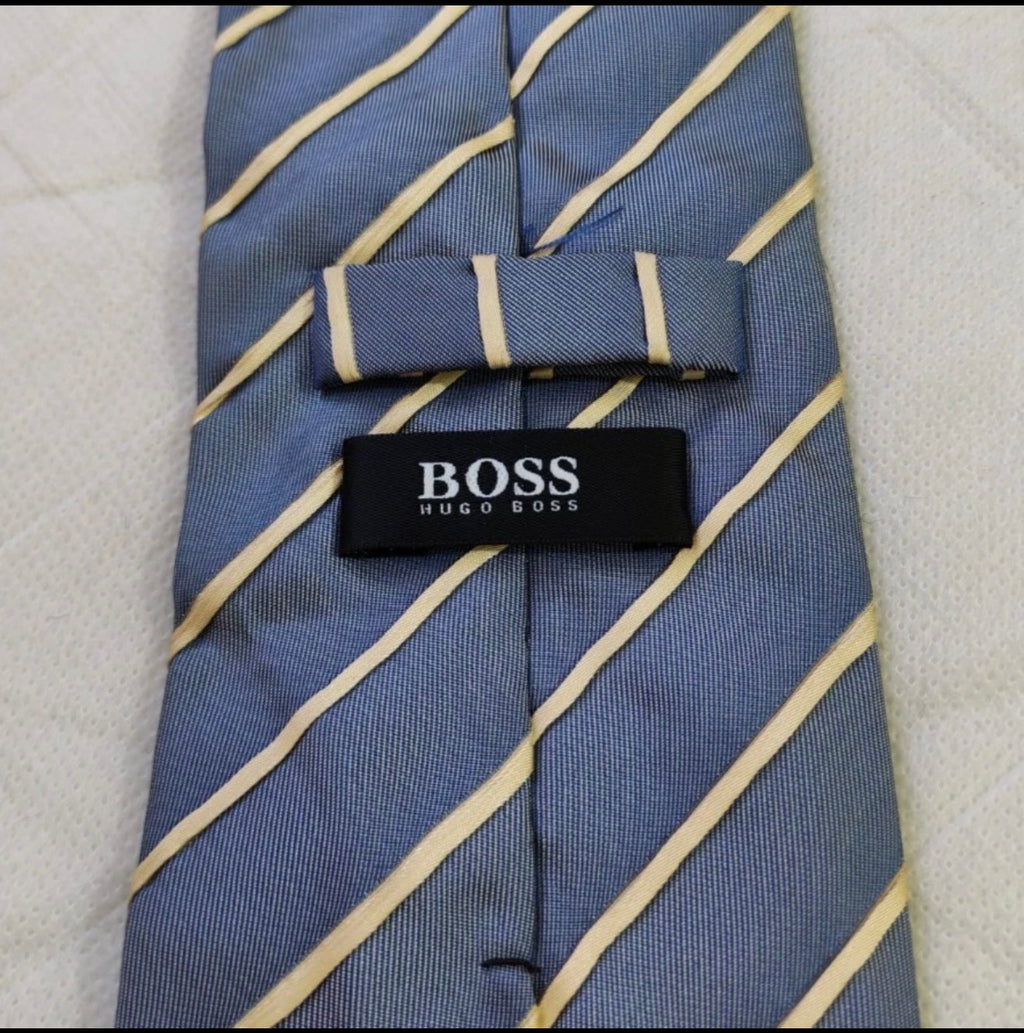 Vintage Hugo Boss classic 100% silk Retro luxury blue awning neck tie