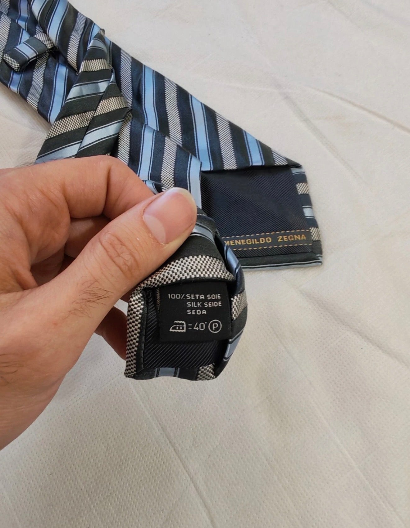 Vintage Ermenegildo Zegna classic 100% all silk fancy Awning neck tie