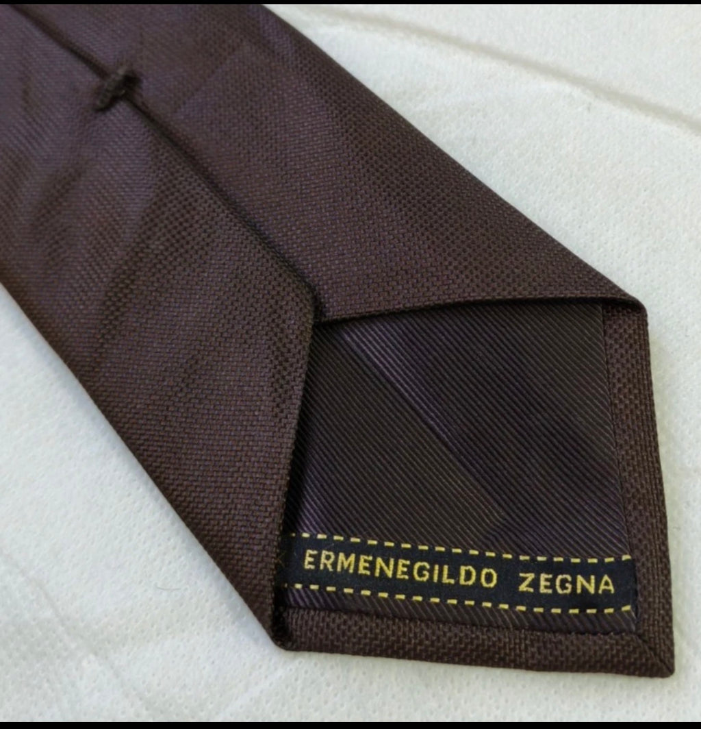 Vintage Ermenegildo Zegna classic 100% all silk Retro luxury brown neck tie