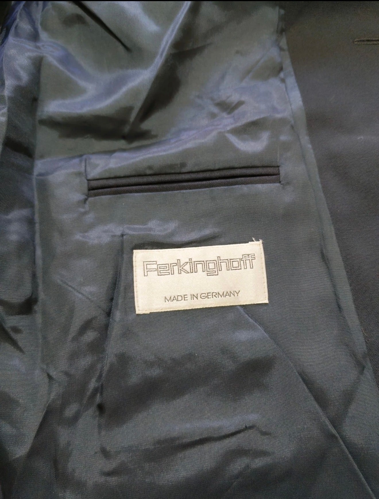 Classic vintage superfine wool 3 piece 3 button navy suit 38R