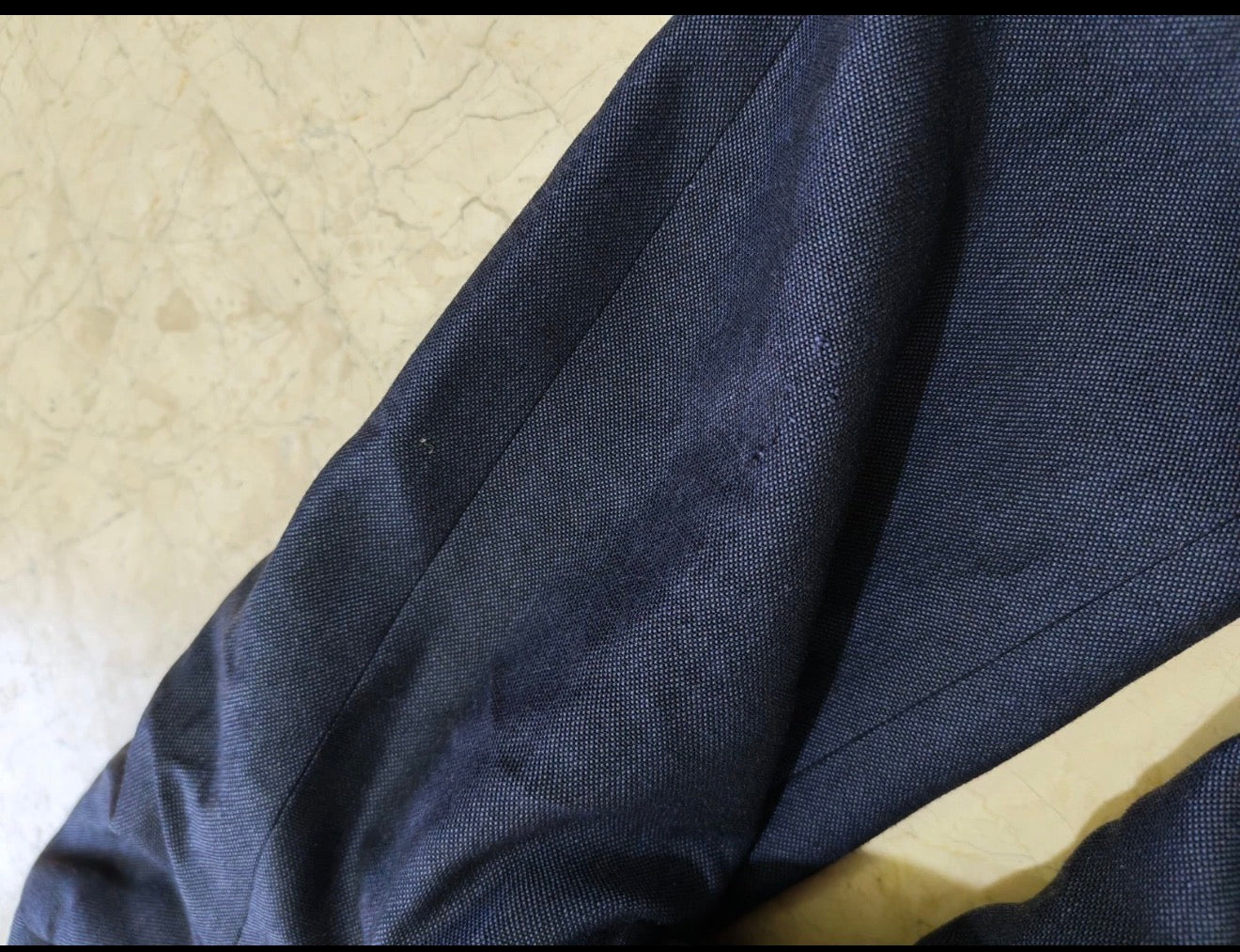 1970s Vintage Westbury wool mohair 2 button classic blue suit 42R