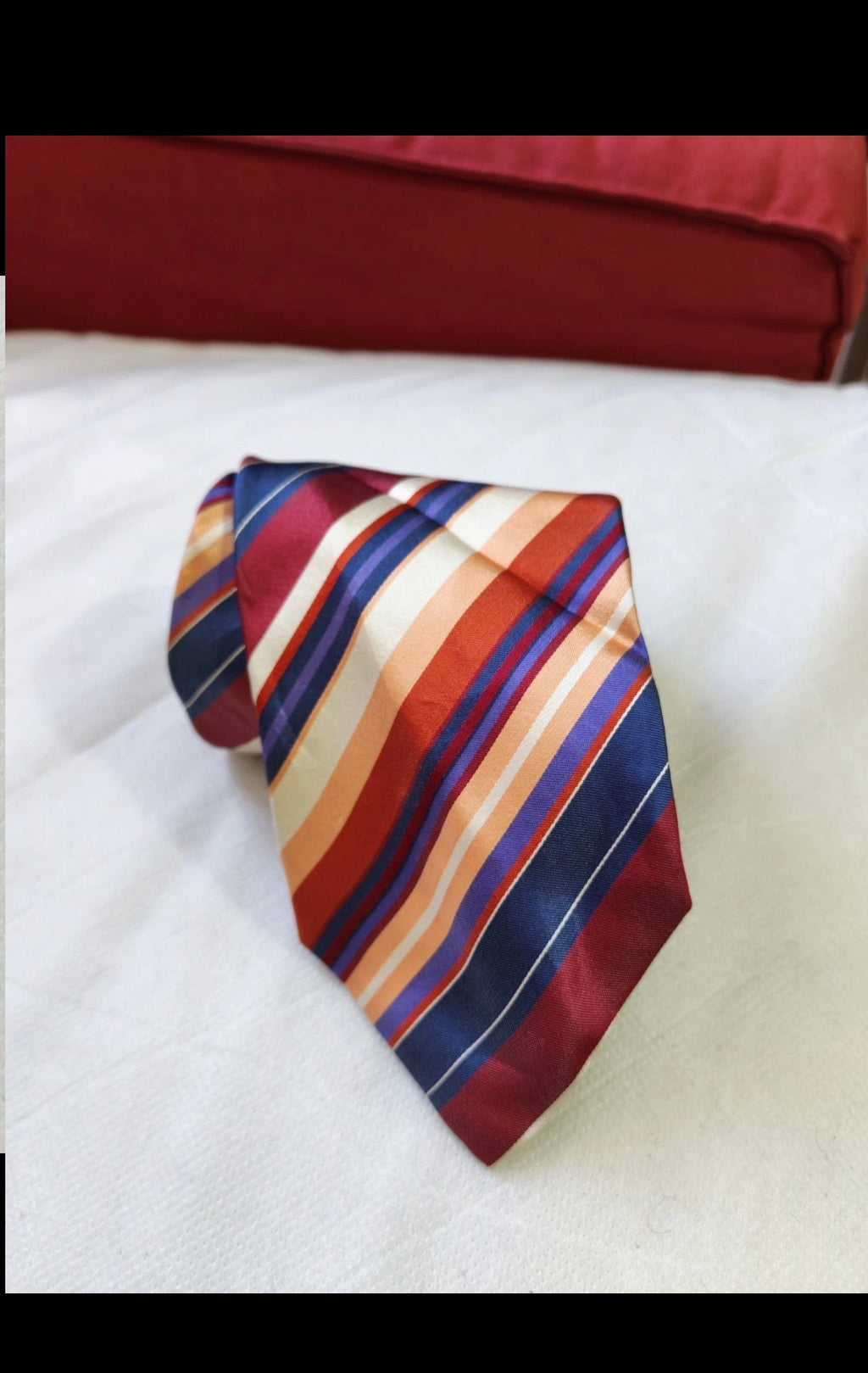 mens vintage Hugo Boss classic 100% all silk Retro luxury bar code neck tie