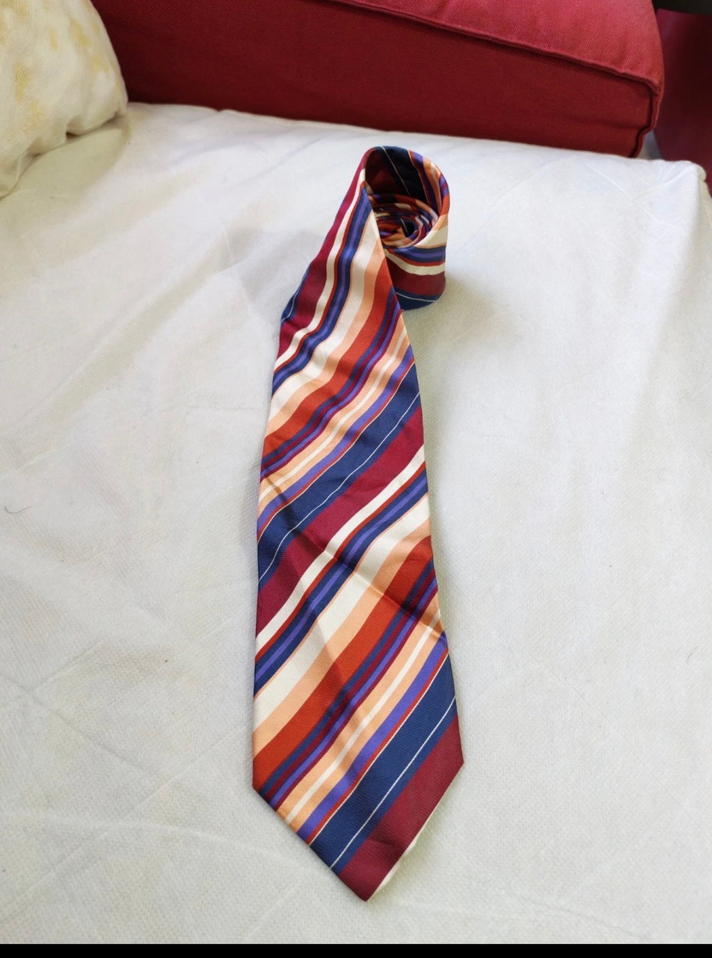 mens vintage Hugo Boss classic 100% all silk Retro luxury bar code neck tie
