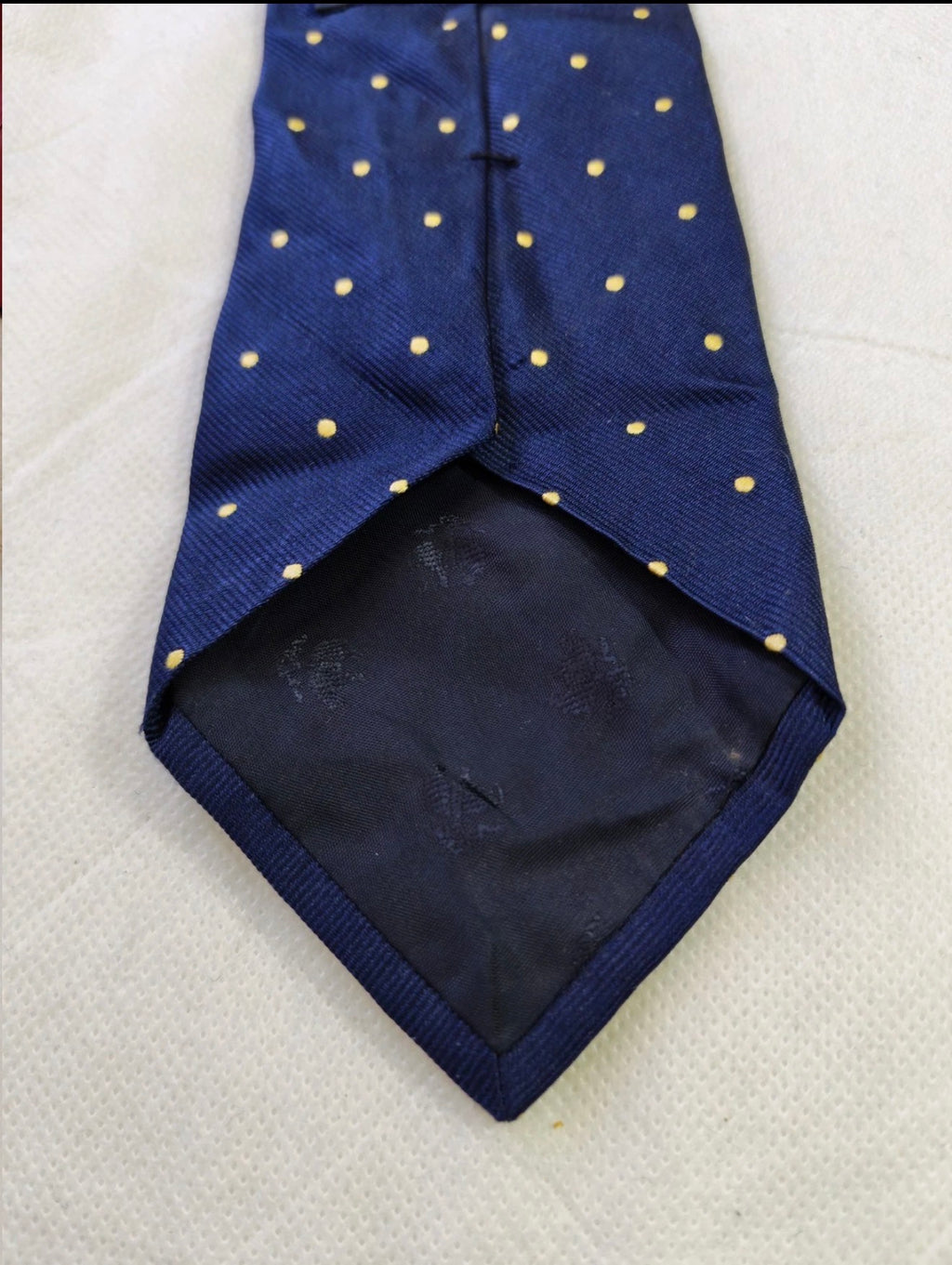 Vintage Brooks Brothers Makers 100% all silk luxury Navy Polkadots neck tie