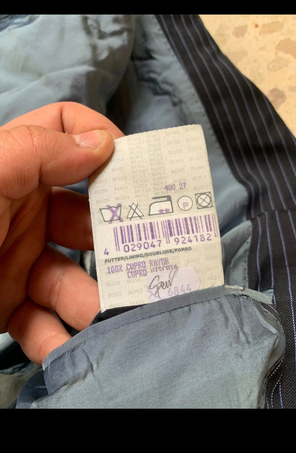 Classic Hugo Boss pure wool dark navy striped jacket blazer 42R