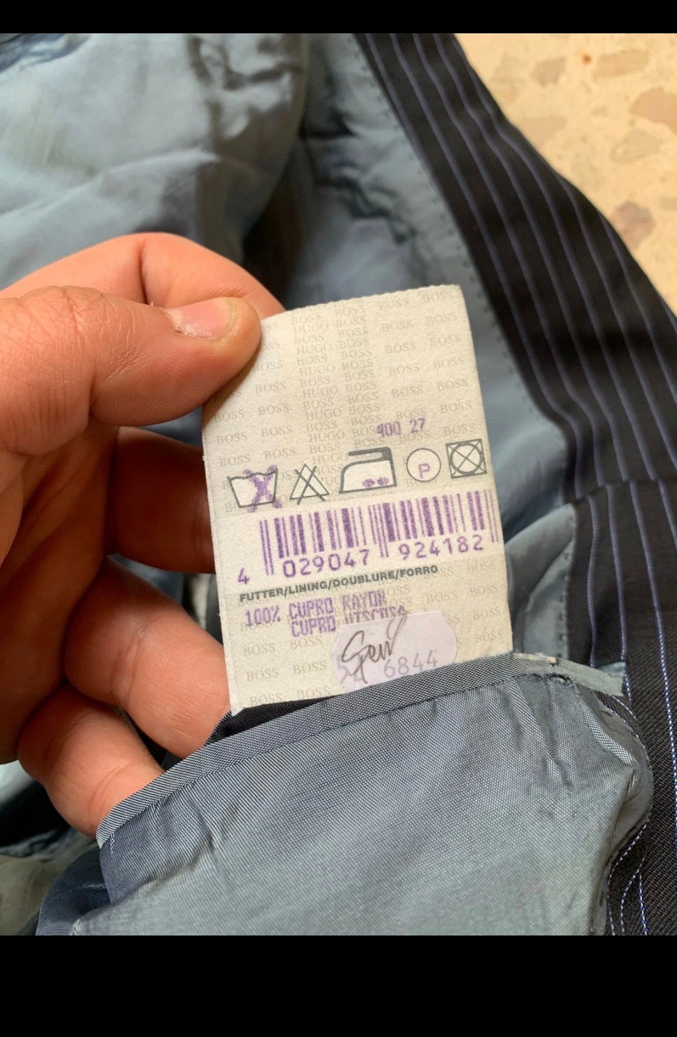 Classic Hugo Boss pure wool dark navy striped jacket blazer 42R