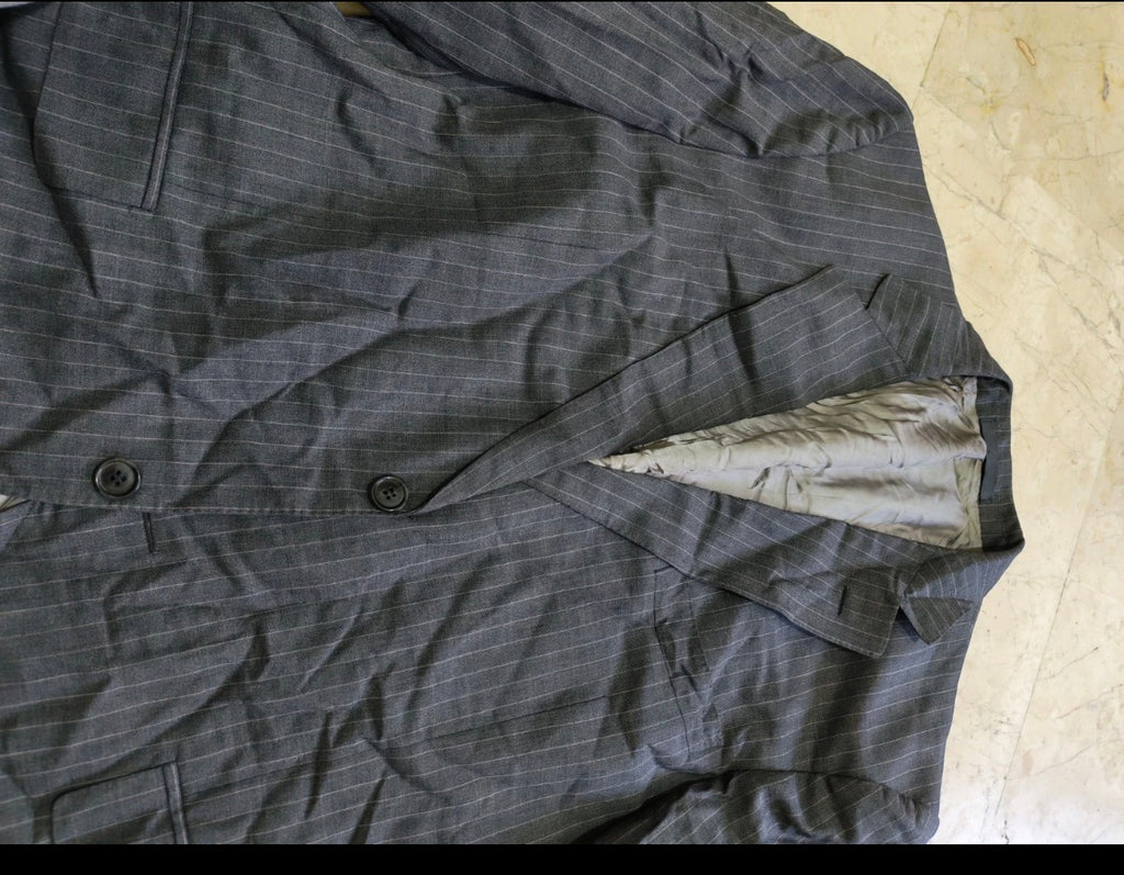 Suitsupply superfine pure wool chalk stripes charcoal 2 button suit 44R
