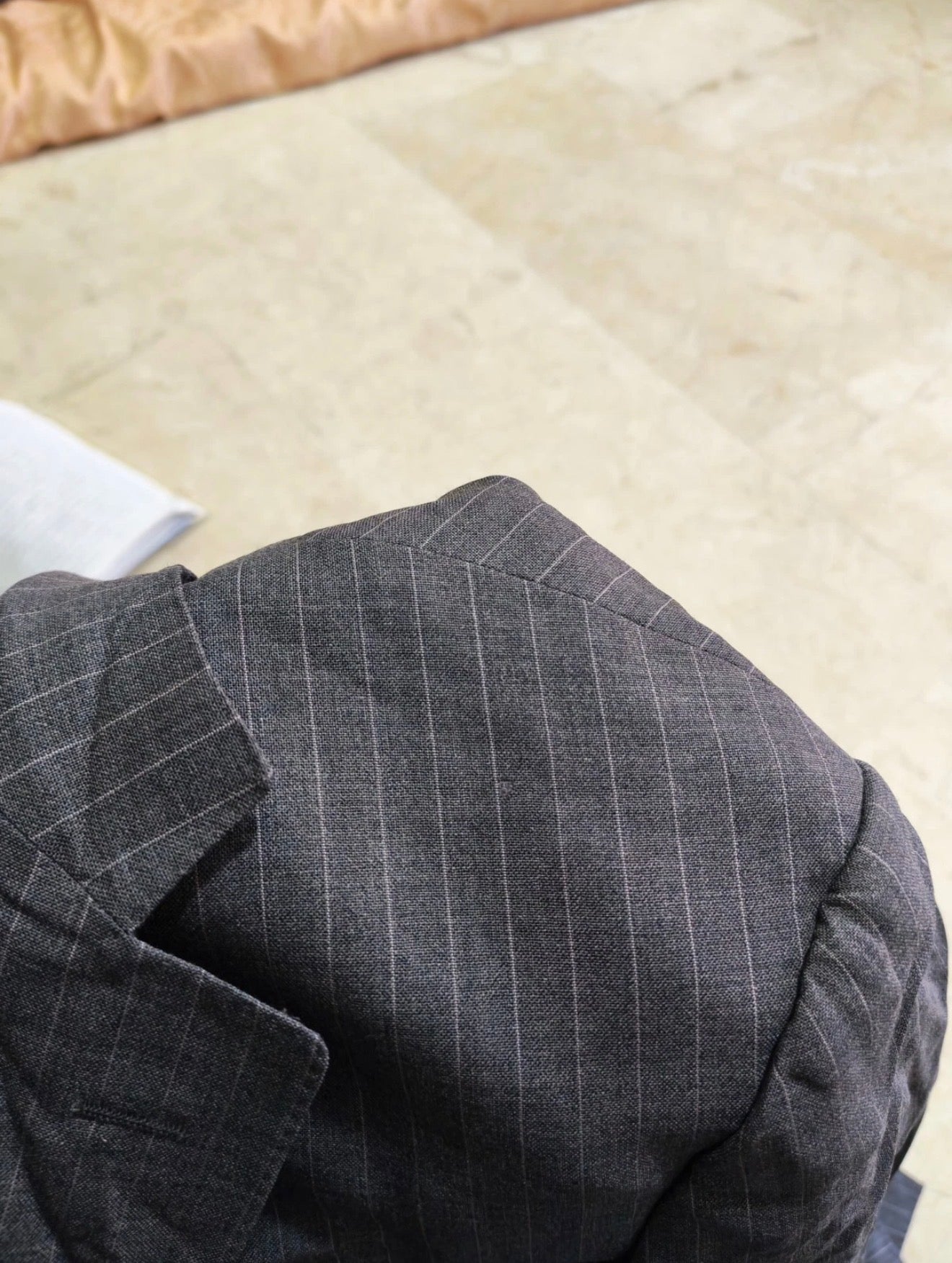 Suitsupply superfine pure wool chalk stripes charcoal 2 button suit 44R