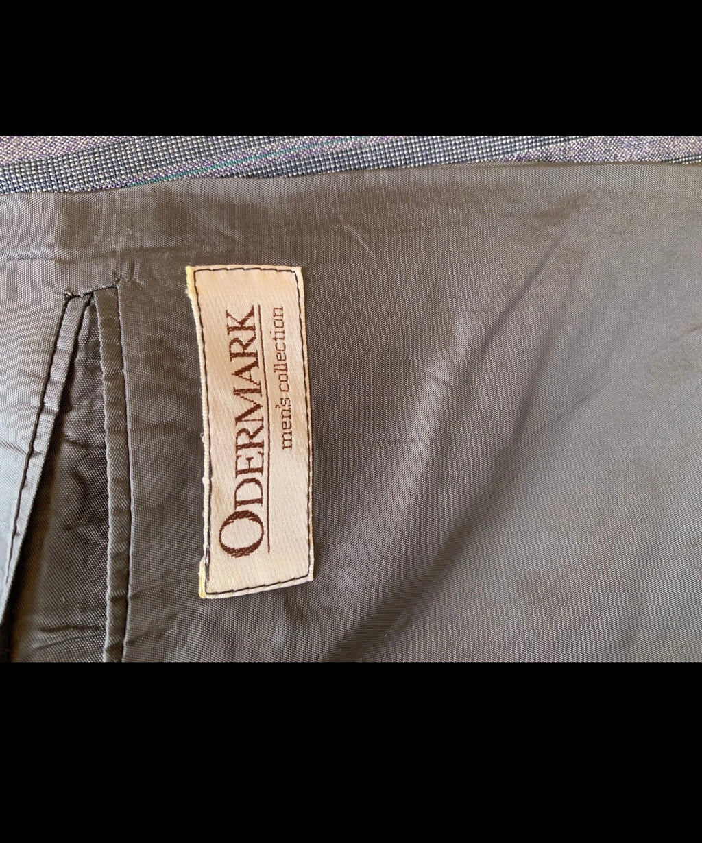 Vintage Superfine pure wool classic 2 button striped grayish suit 40R 40S