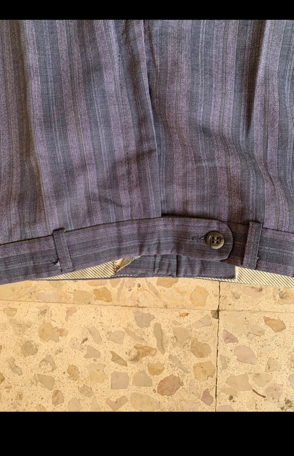 Vintage Superfine pure wool classic 2 button striped grayish suit 40R 40S